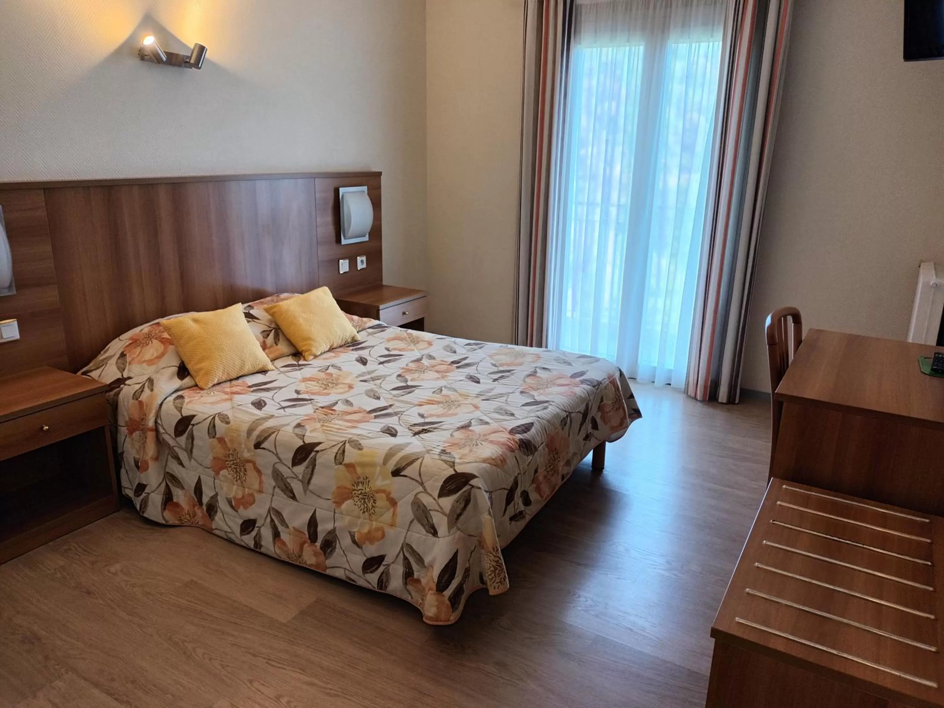 Bed in Hotel de La Paix