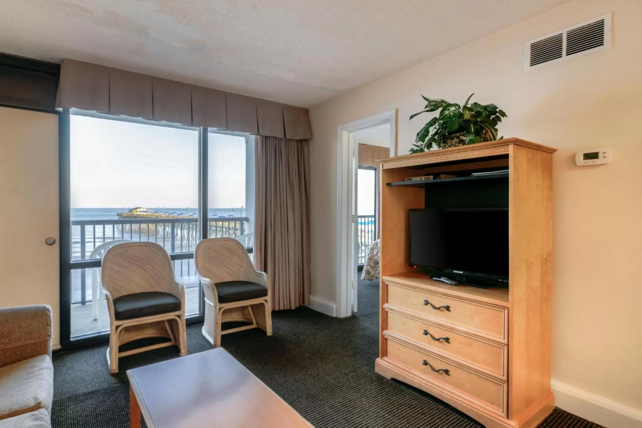 Seating Area in Kingfisher Inn