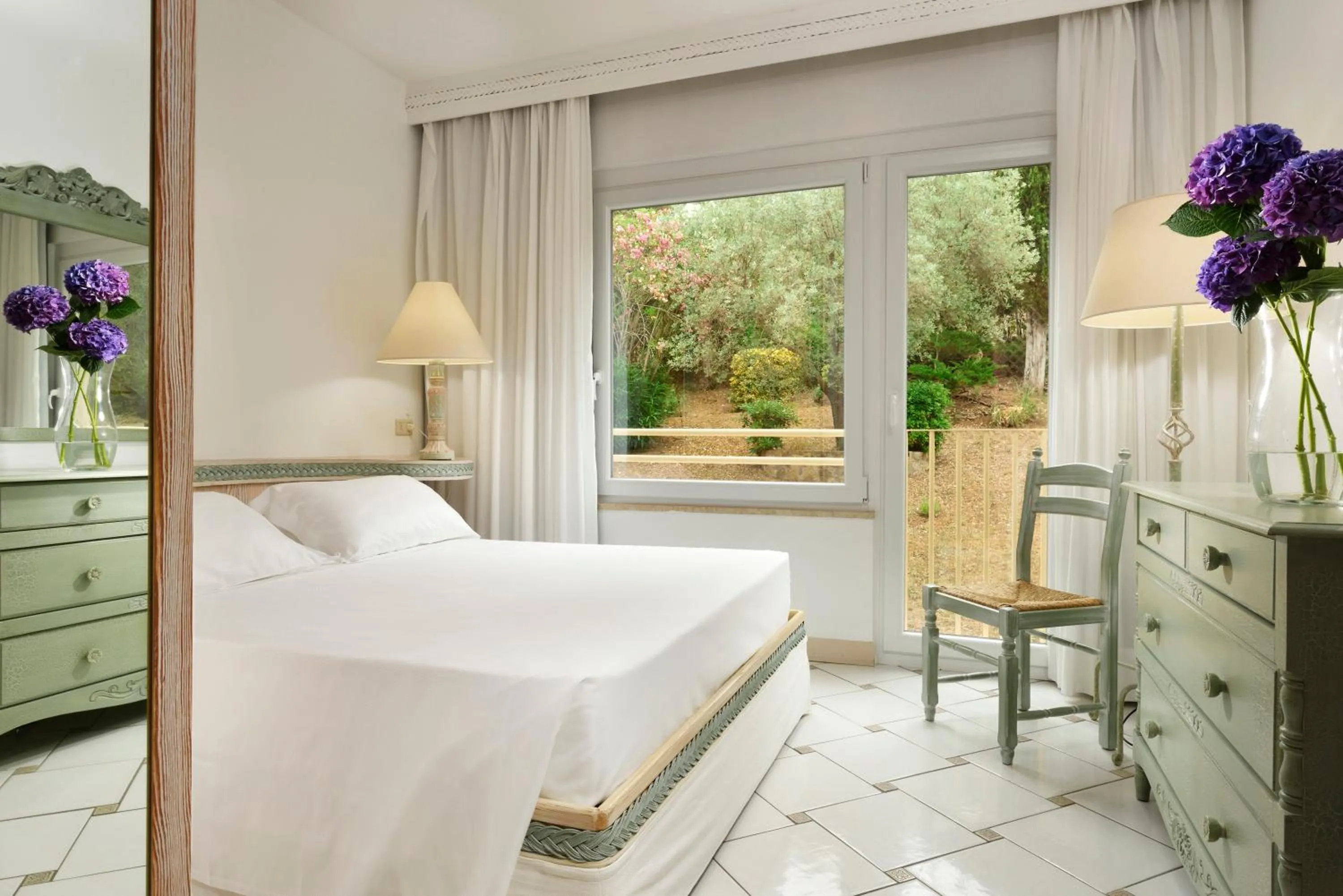 Bedroom, Bed in Golf Hotel Punta Ala