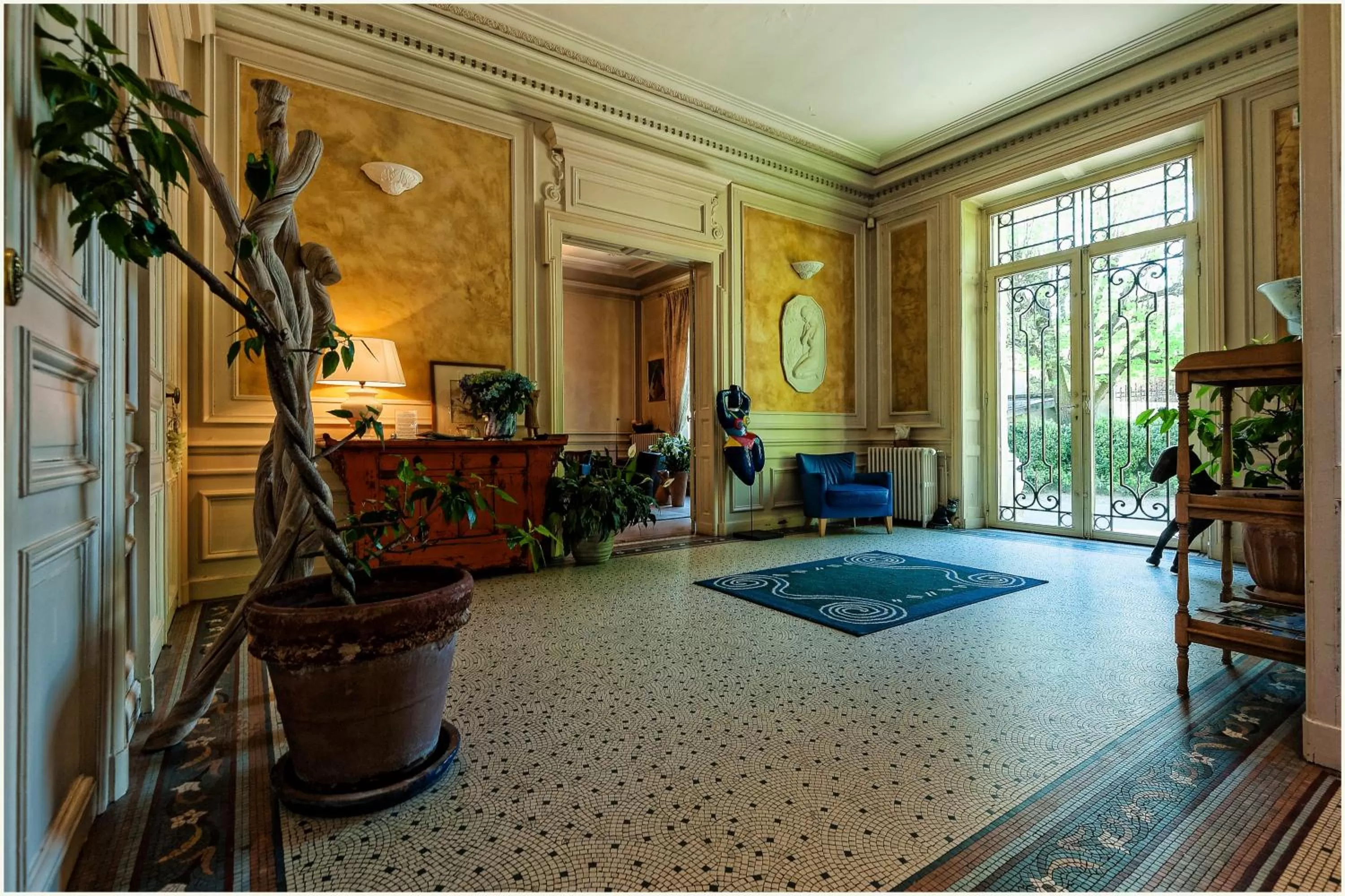 Lobby or reception in Hotel Le Clos Raymi