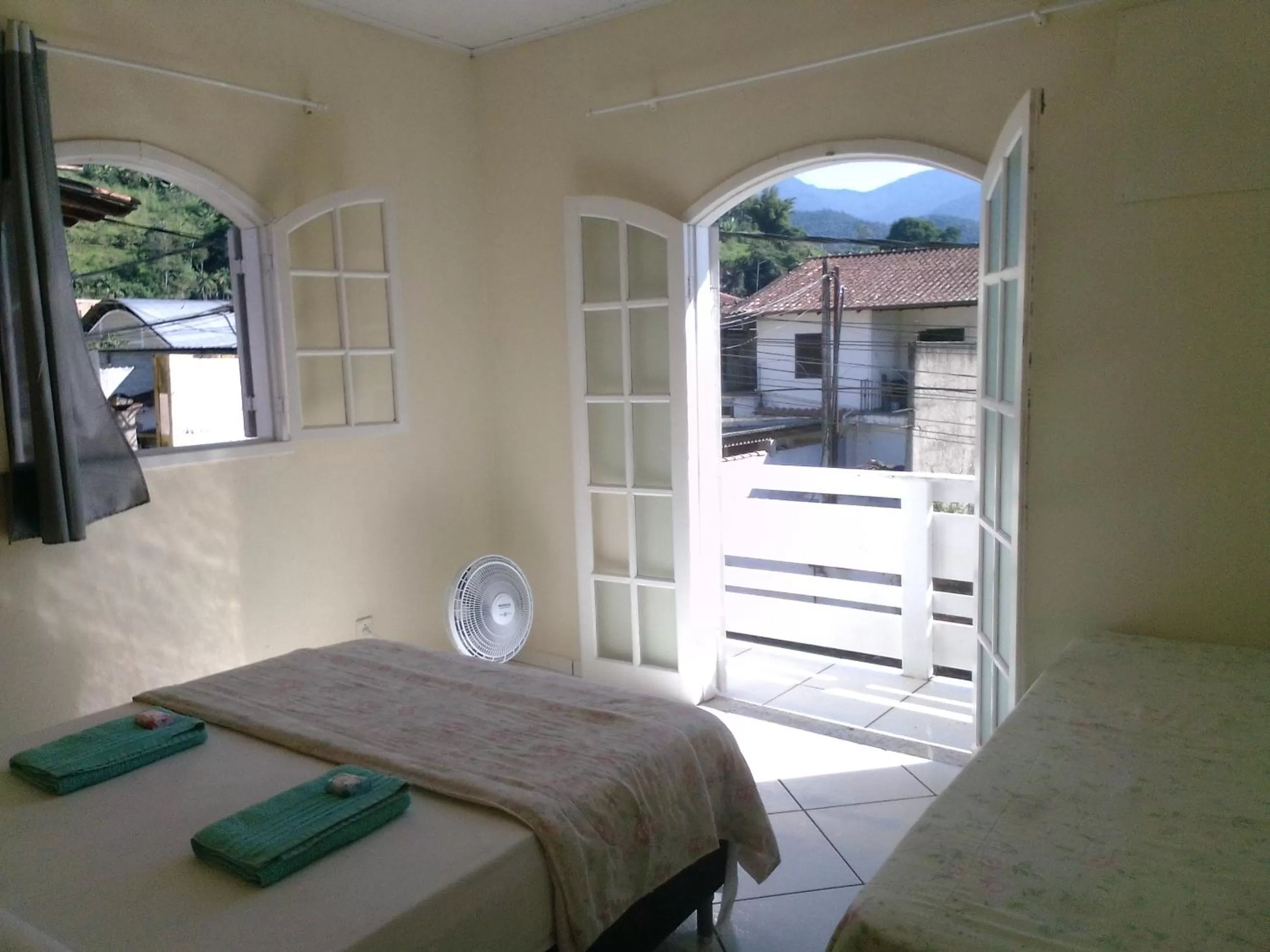 Bed in Hospedagem Pousada Fantasia Paraty