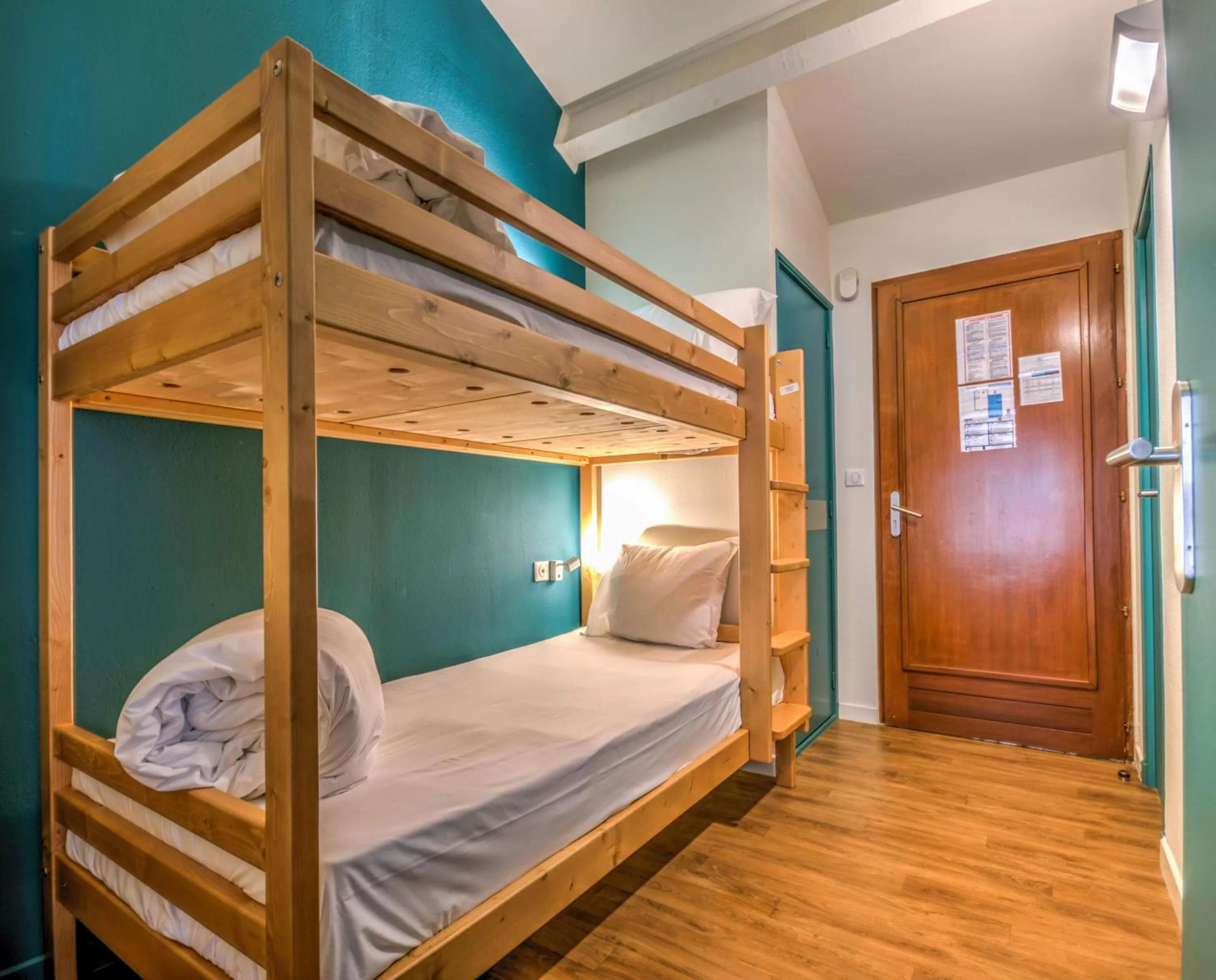 bunk bed, Bed in Best Western Domaine de Roquerousse