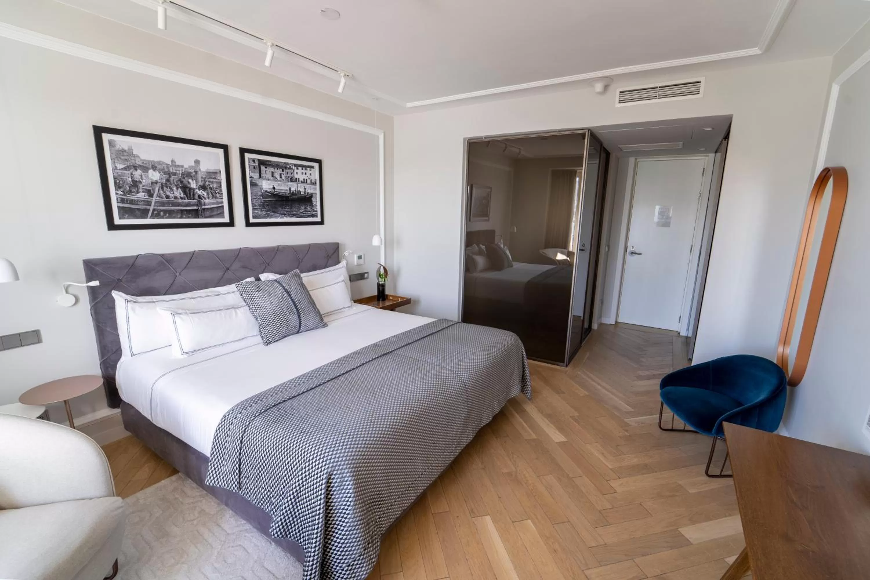 Bed in Lasala Plaza Hotel - Adults Only