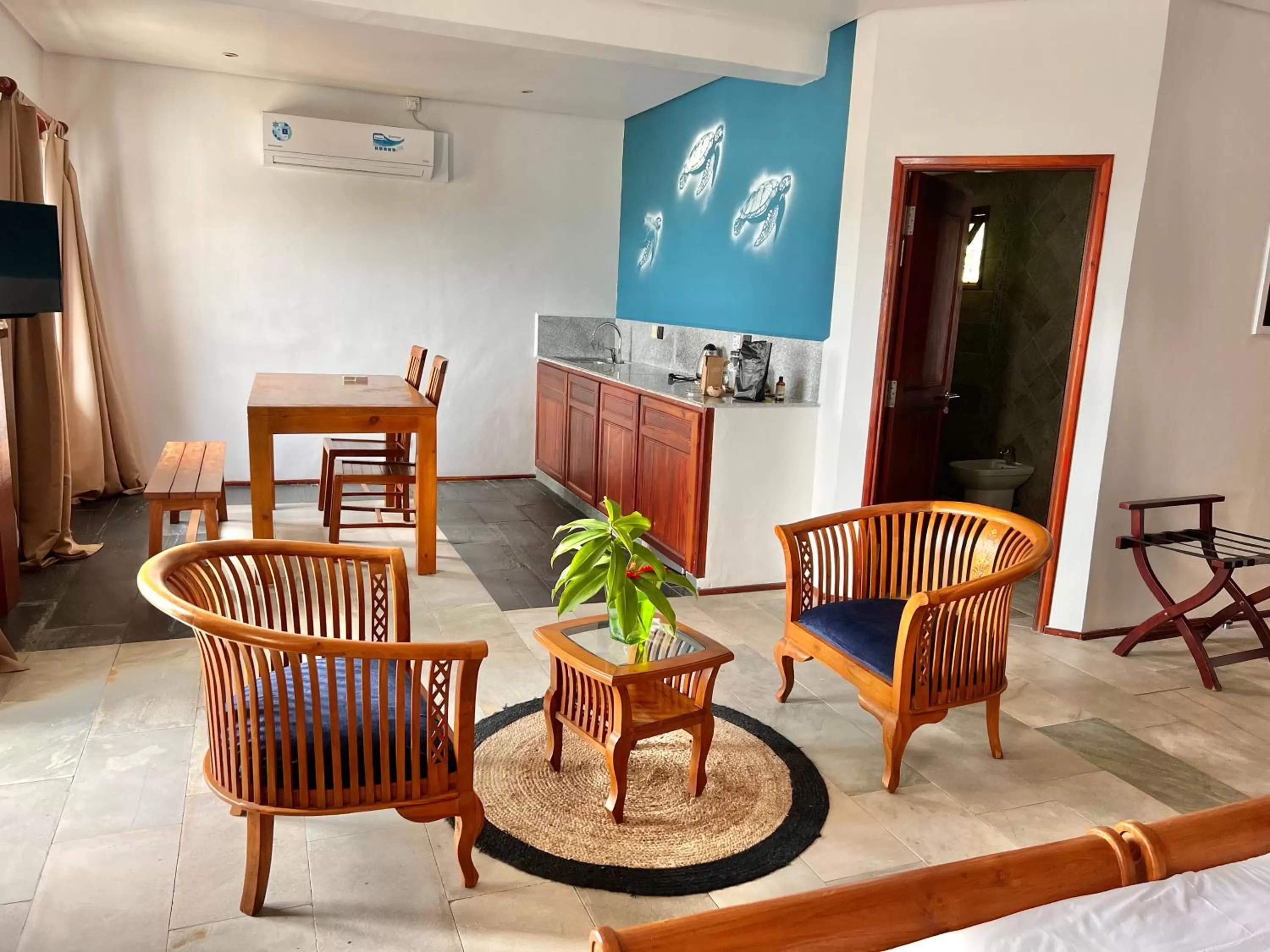 Kitchen or kitchenette in Hilltop Boutique Hotel