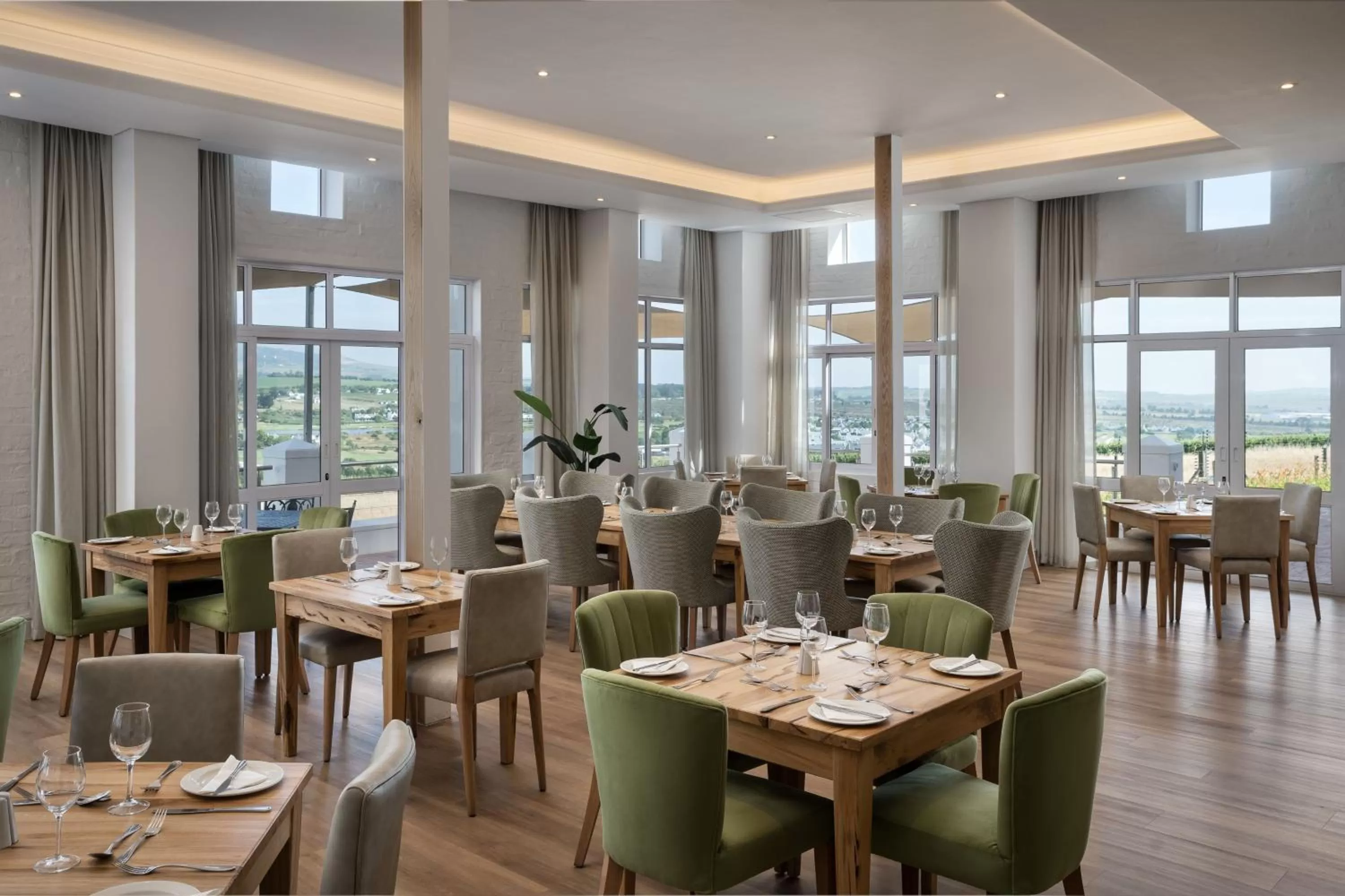 Restaurant/places to eat in Protea Hotel by Marriott Stellenbosch & Conference Centre