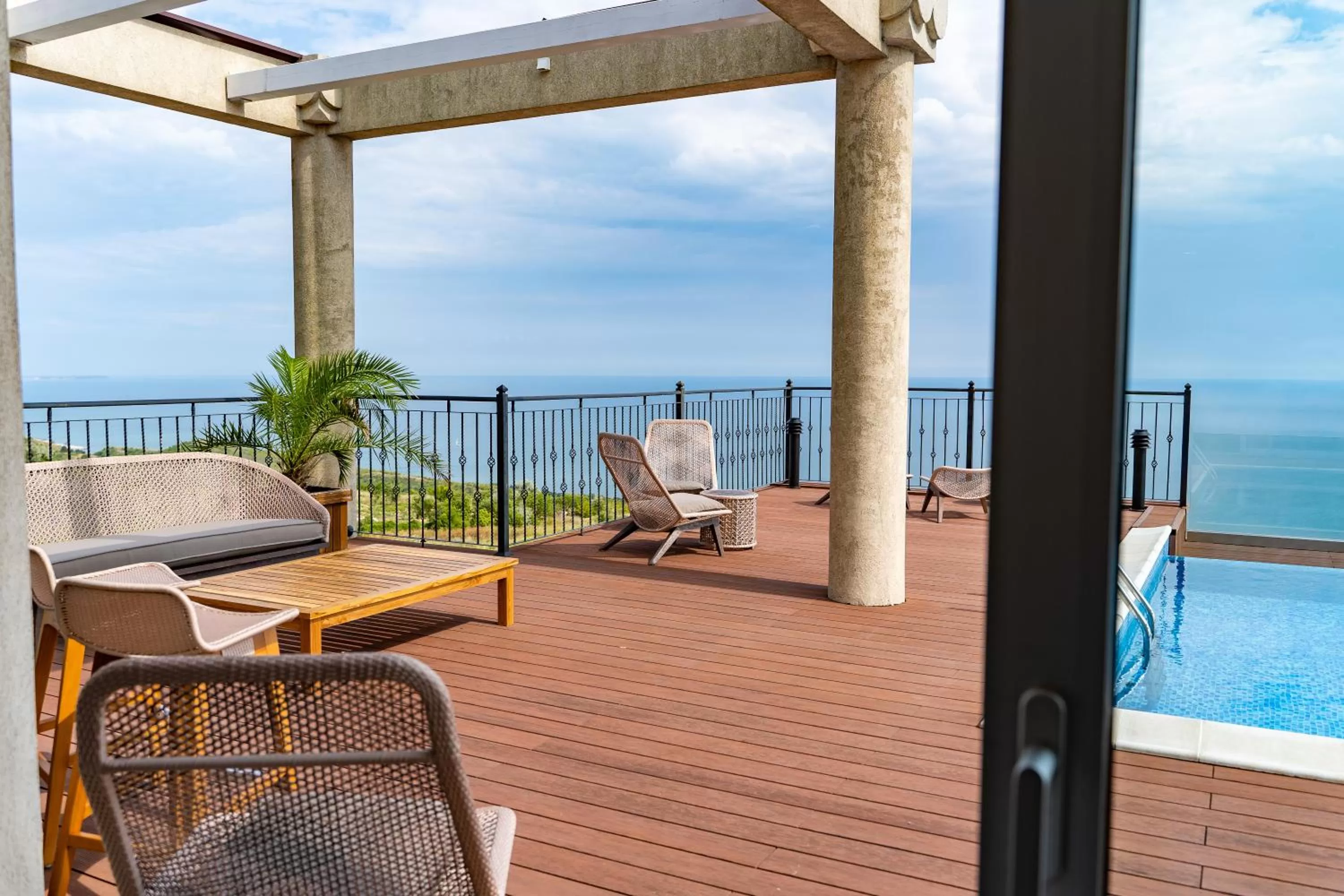 Patio in Lighthouse Golf & Spa Hotel