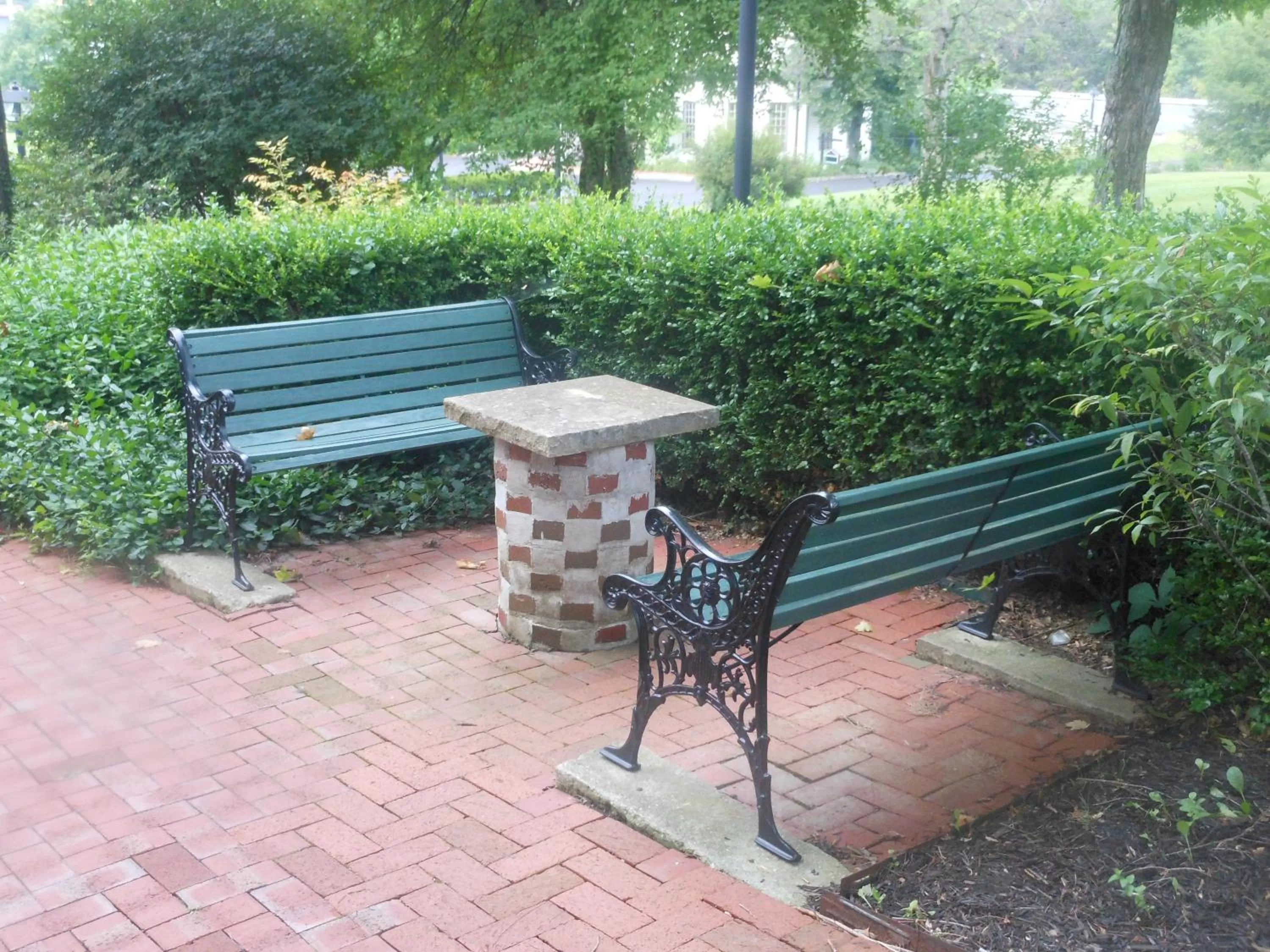 Facade/entrance in Century Suites Hotel