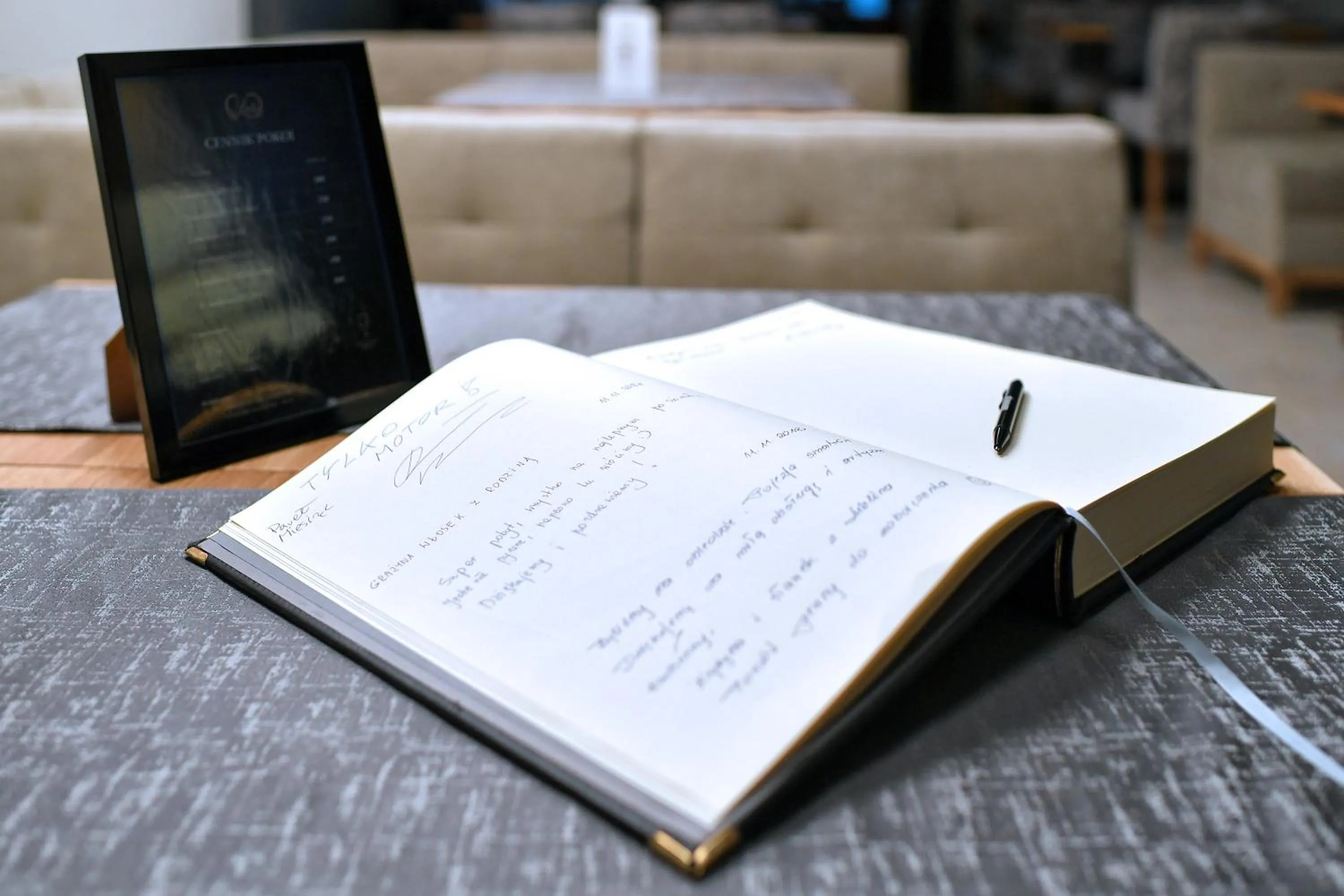 Logo/Certificate/Sign in Lubhotel