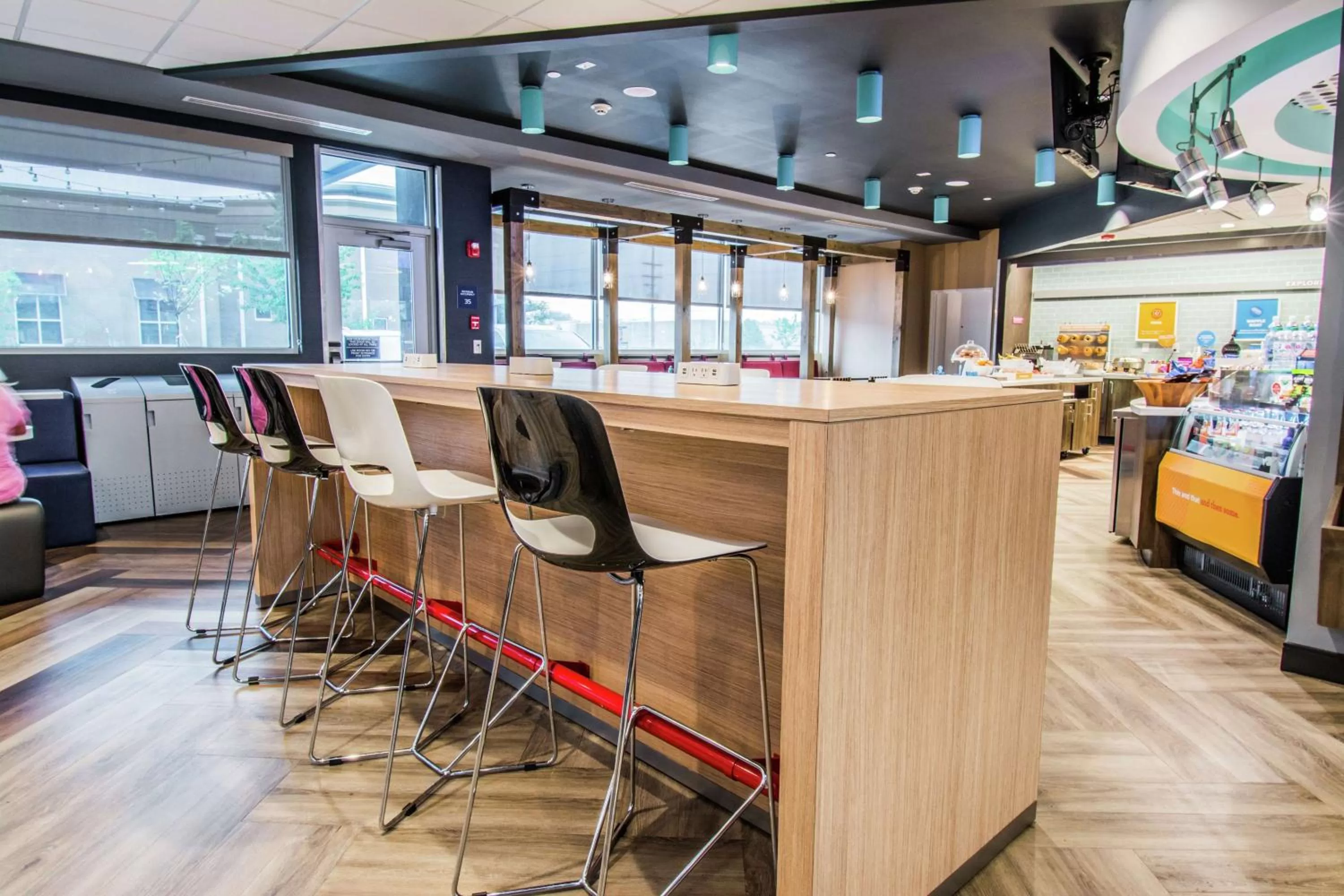 Property building in Tru By Hilton Bowling Green