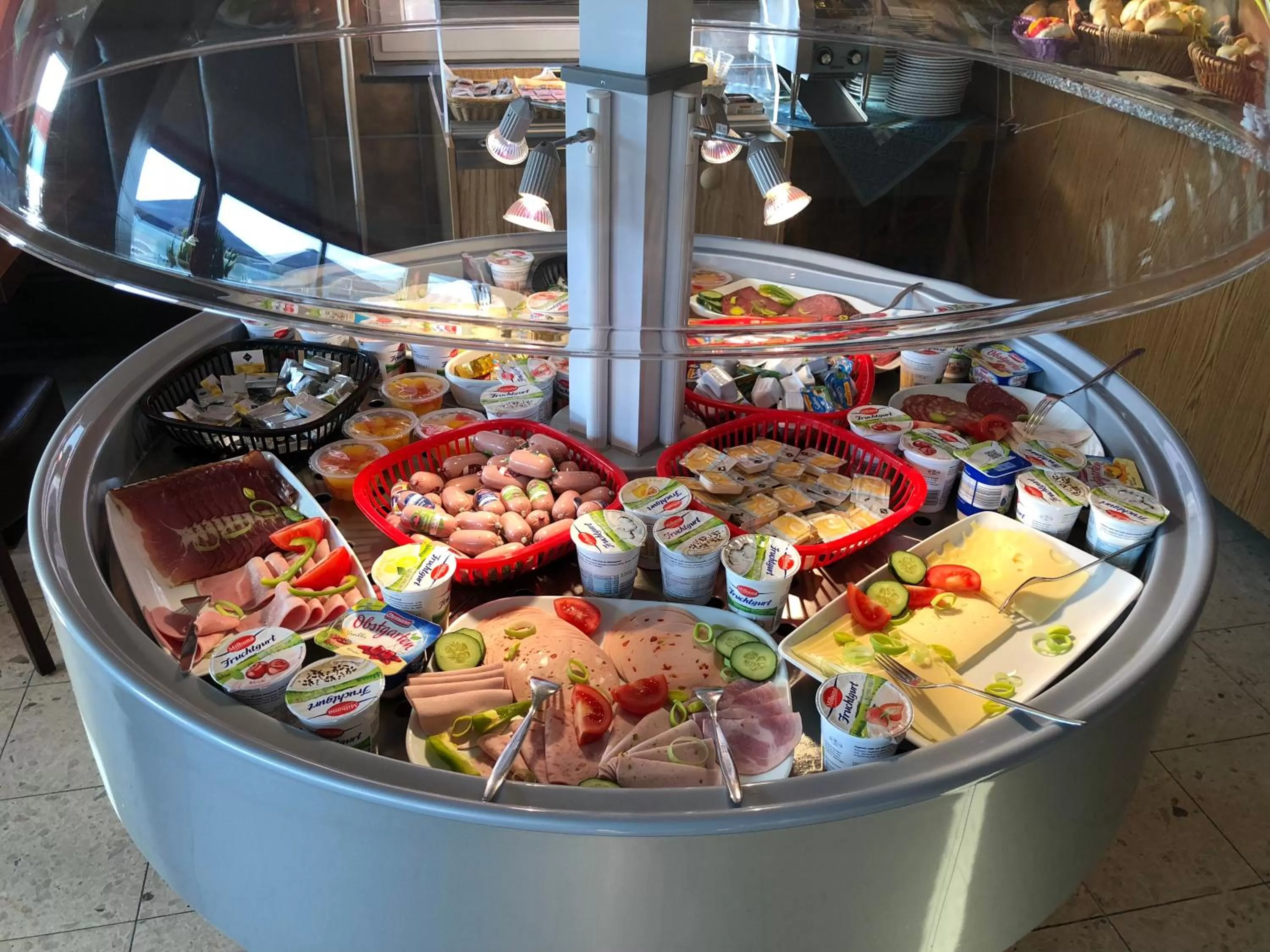 Food in Hotel Rhein INN