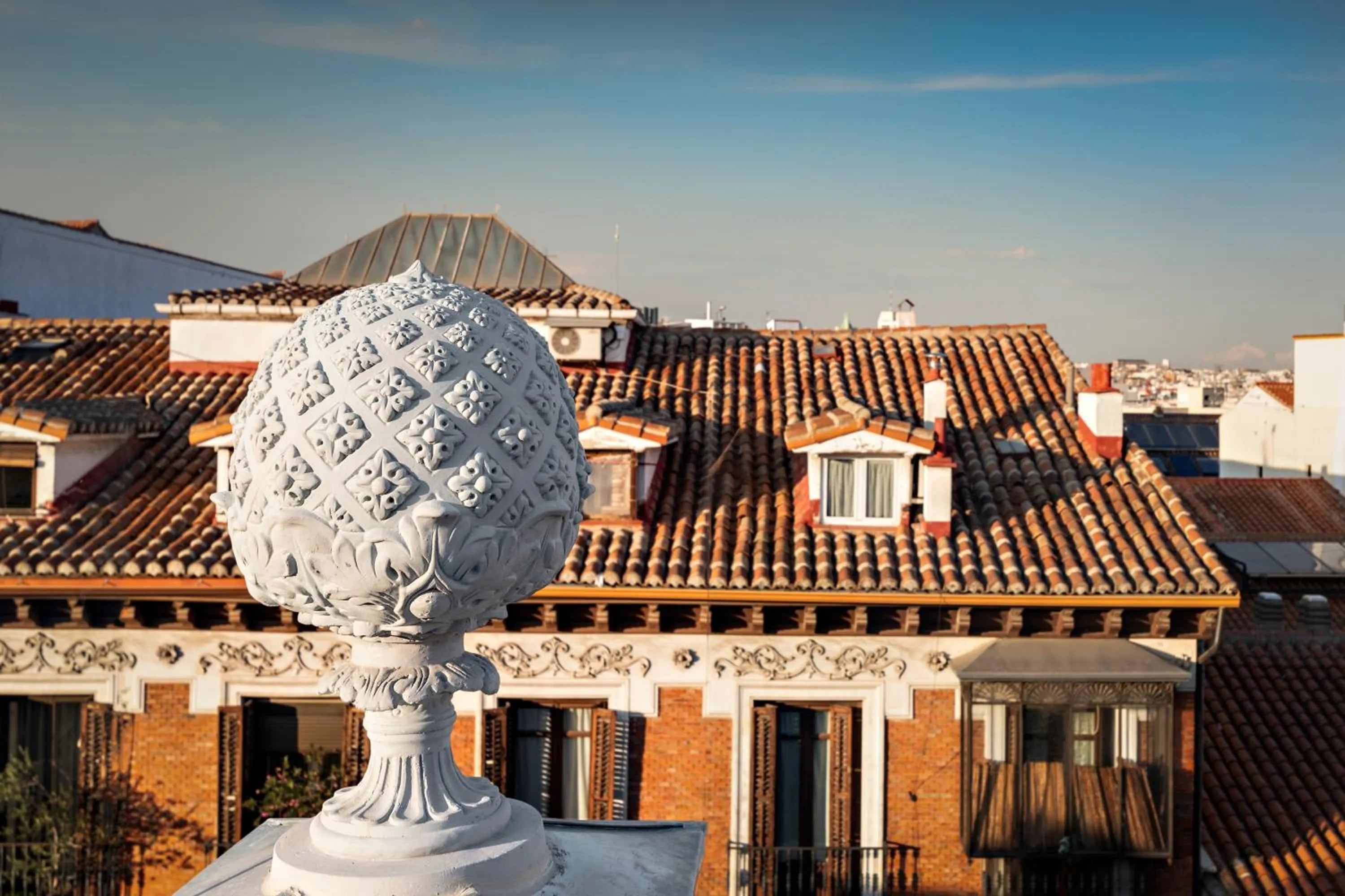 Street view in CoolRooms Palacio de Atocha