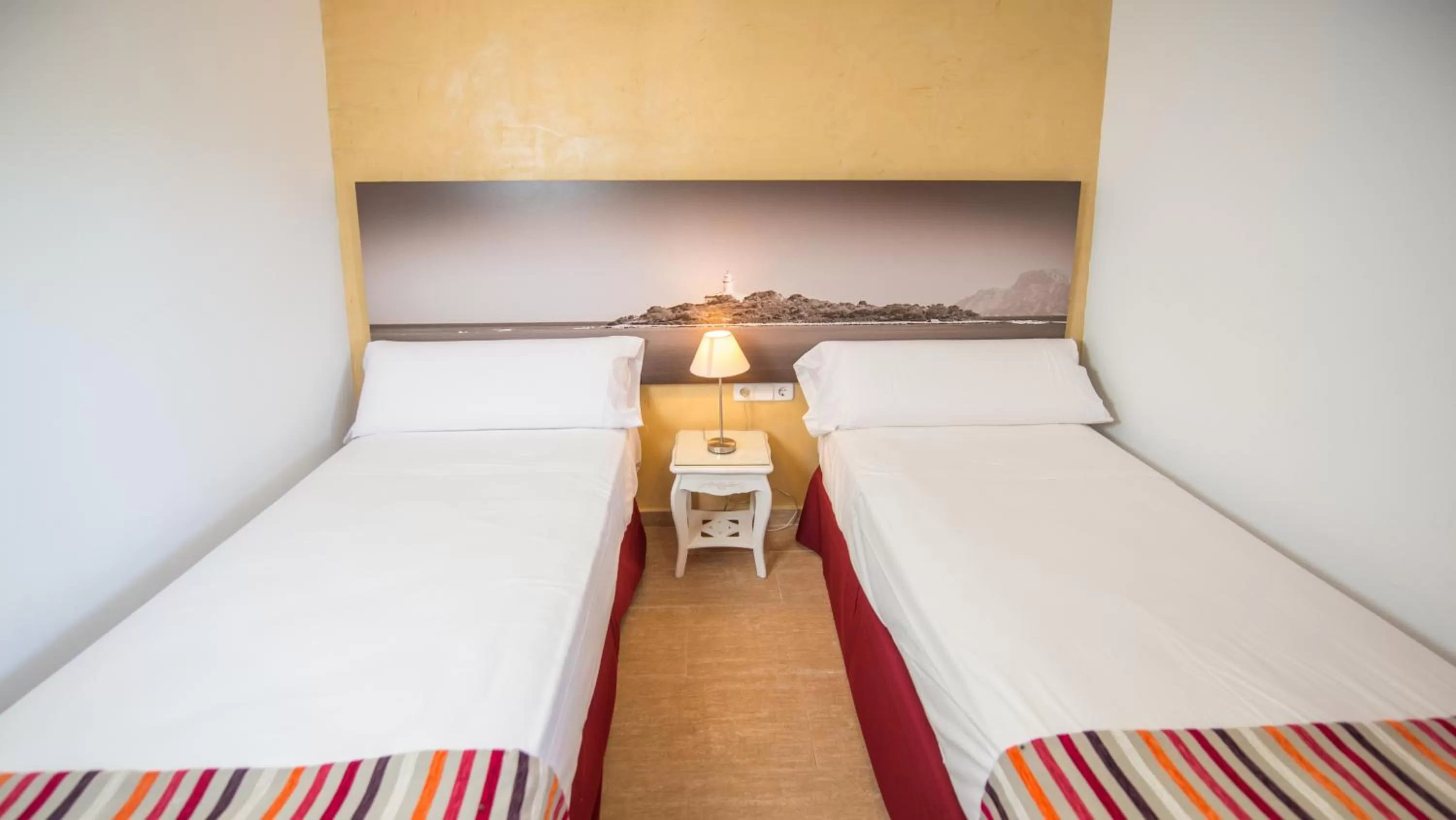 Bedroom, Bed in Aparthotel Ona Aucanada