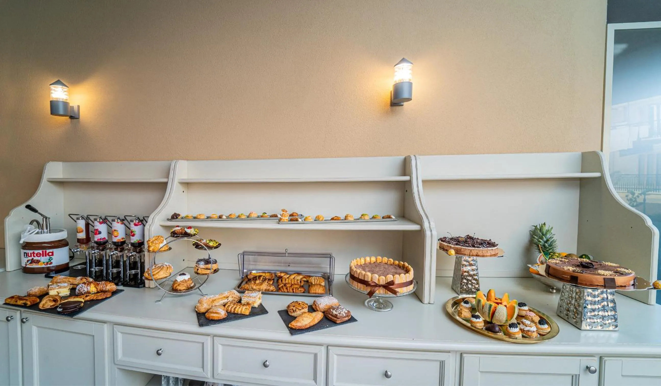 Breakfast in Hotel Colomba D'Oro