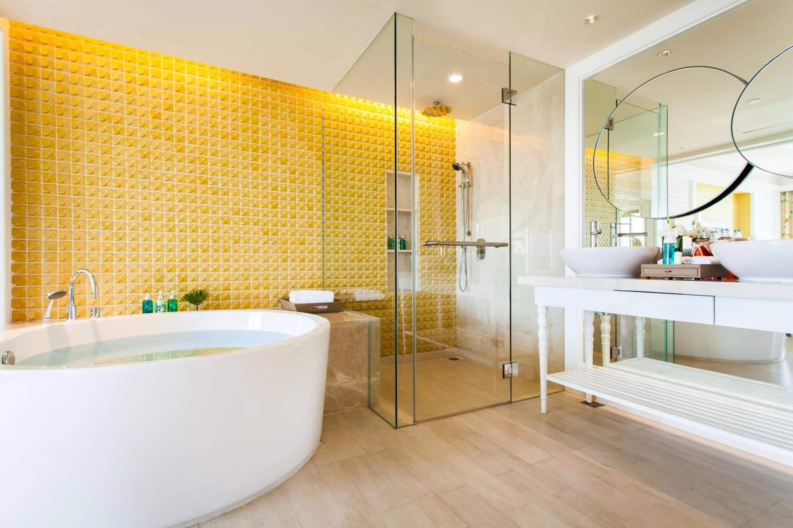 Shower in Amari Hua Hin