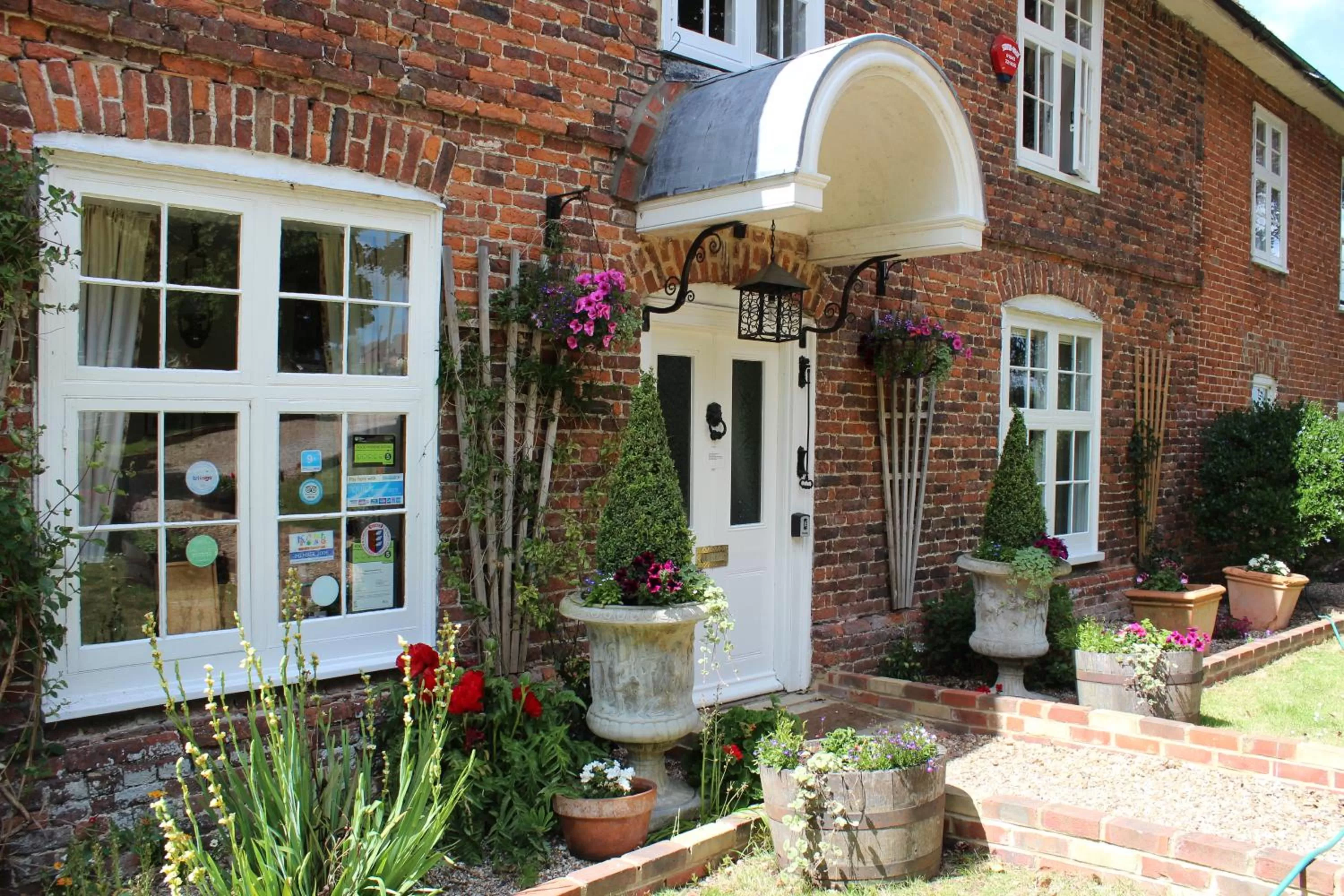 Facade/entrance in Molland Manor House Bed & Breakfast
