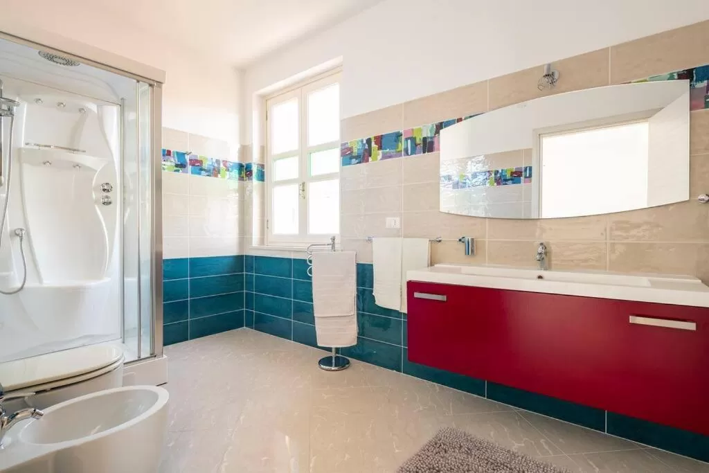 Shower, Bathroom in A Casa di Gi