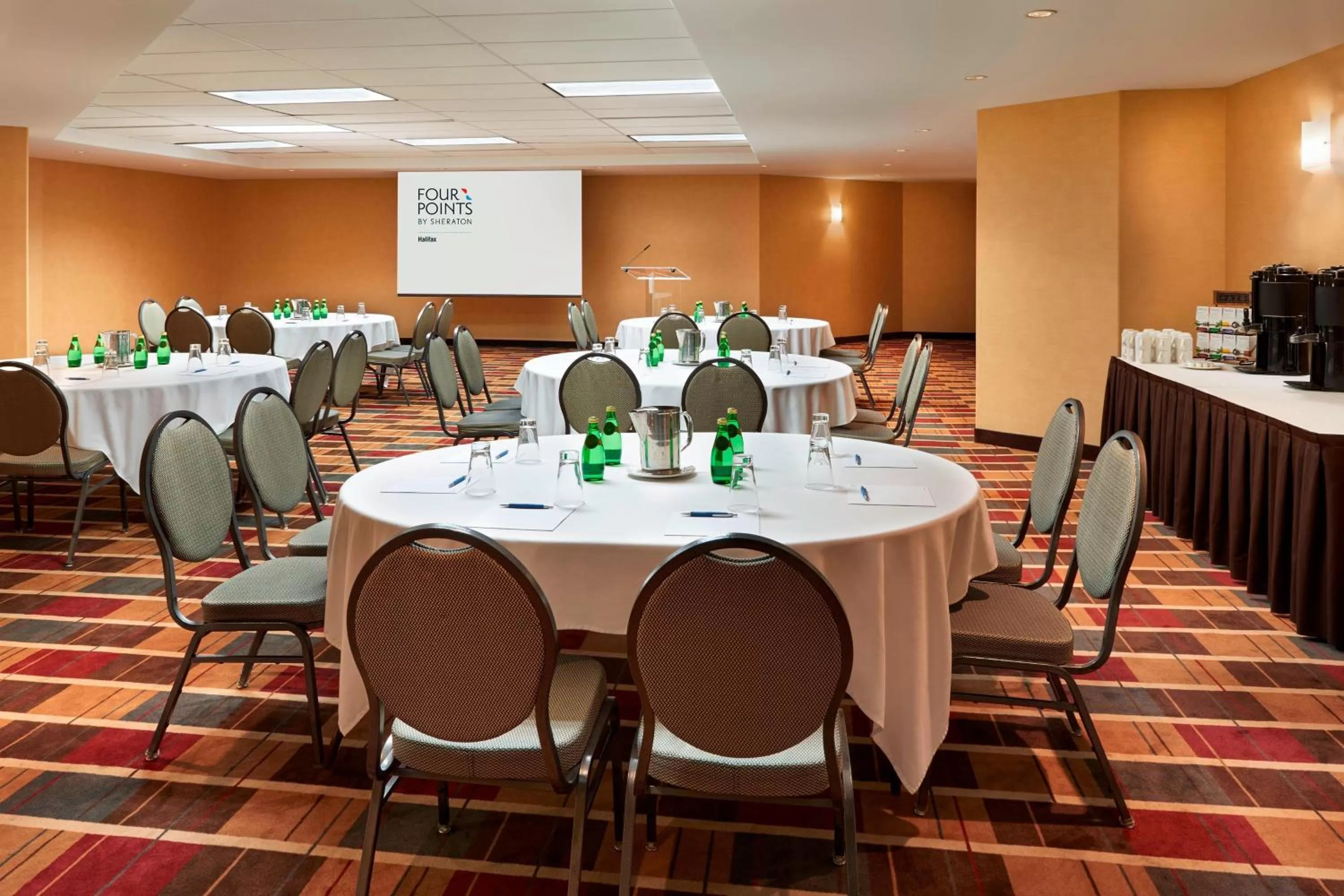 Meeting/conference room in Four Points by Sheraton Halifax