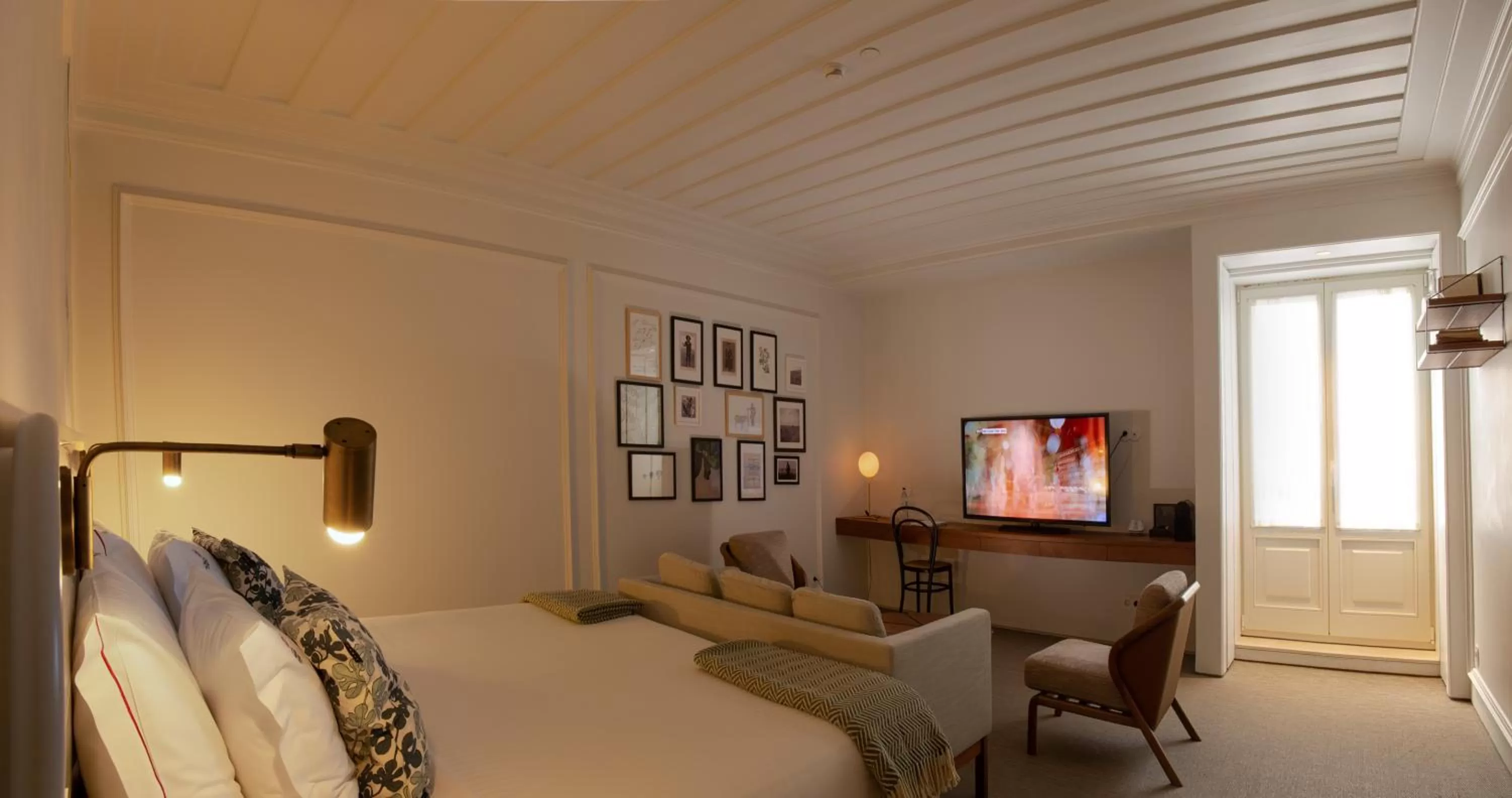 Bedroom, Bed in Lisboa Pessoa Hotel