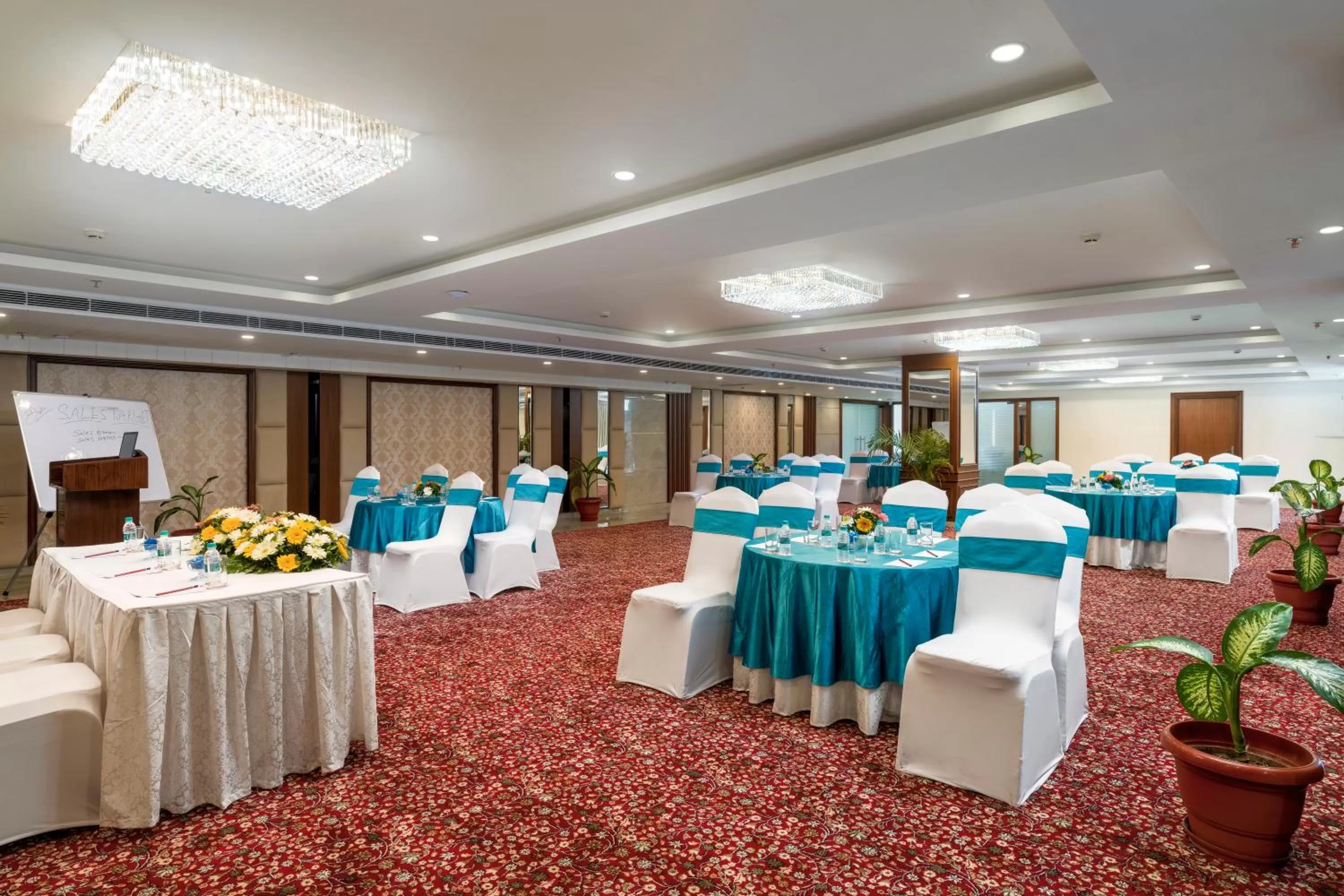 Banquet/Function facilities in Cygnett Inn Paras