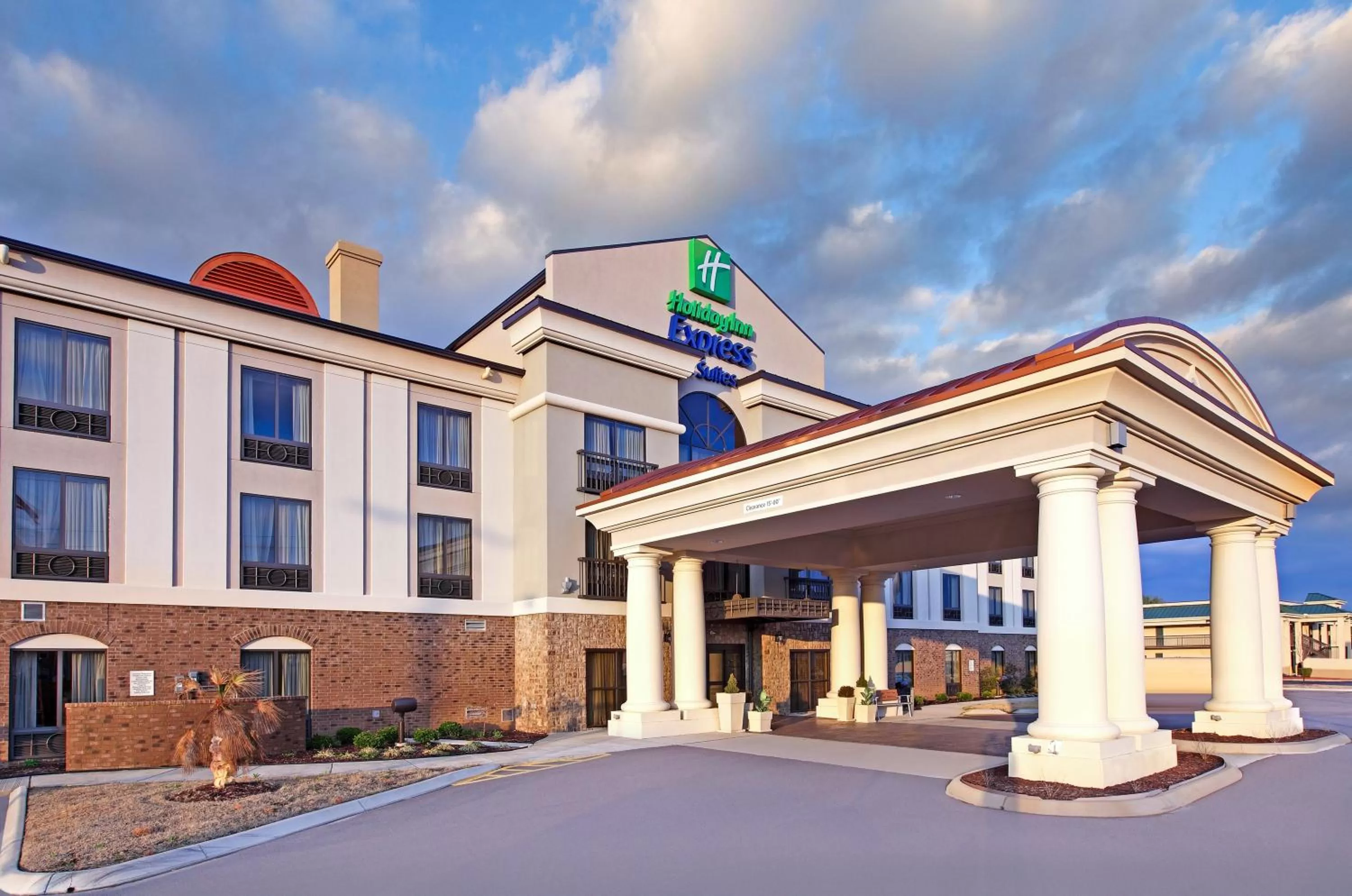 Property building in Holiday Inn Express & Suites Covington by IHG