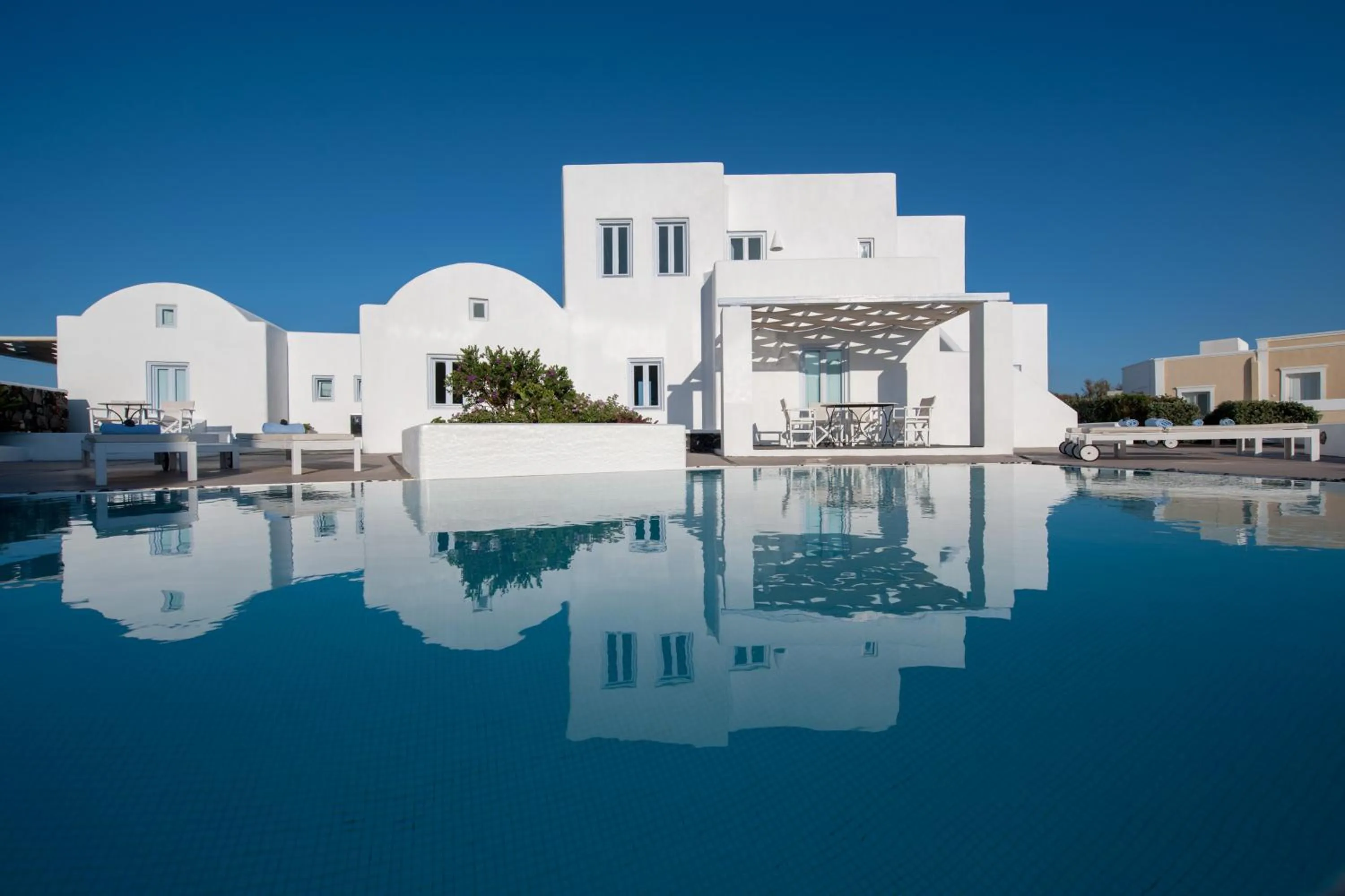 Property building in Aria Suites & Villas