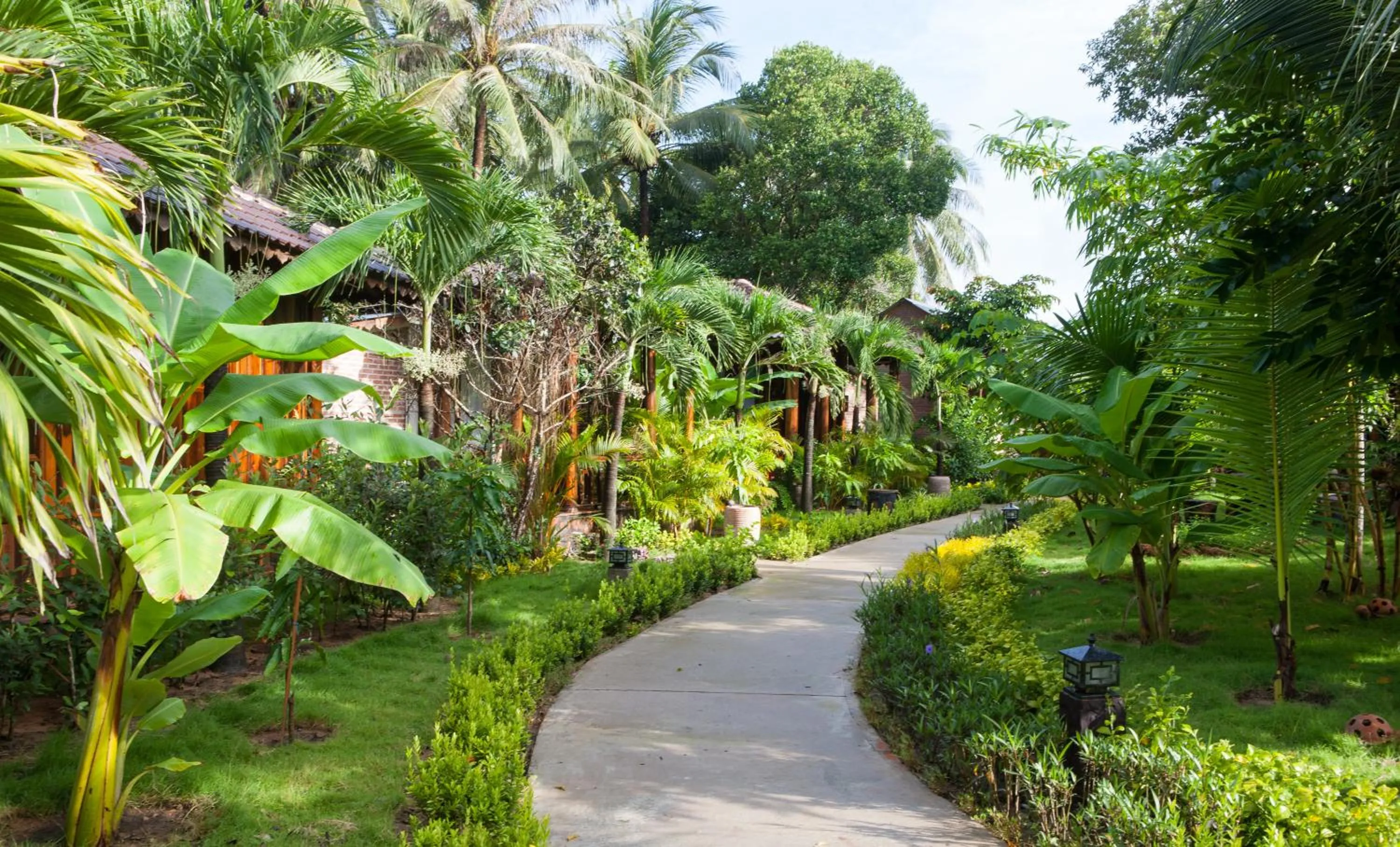 Garden view in Elwood Premier Resort Phu Quoc