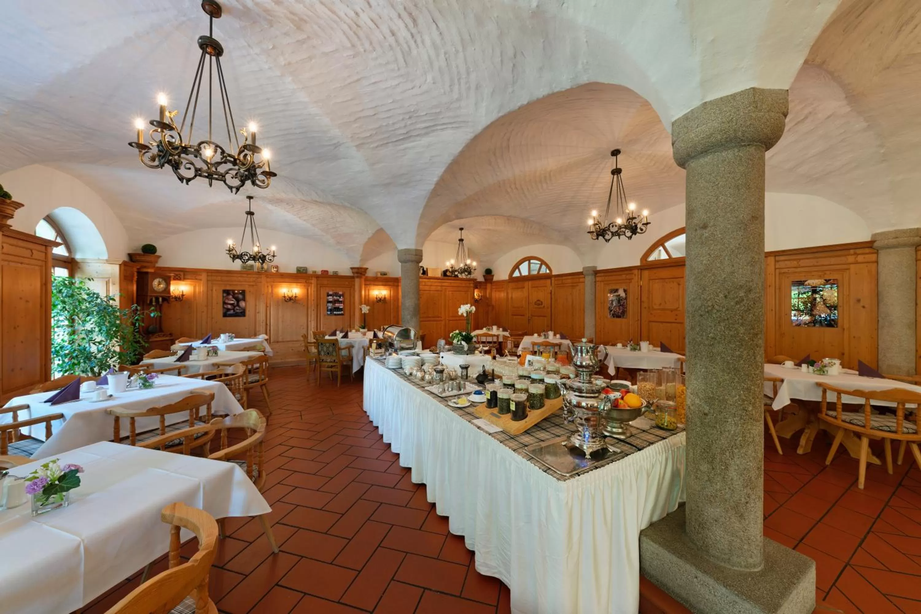 Restaurant/places to eat in Hotel Lechnerhof Unterföhring