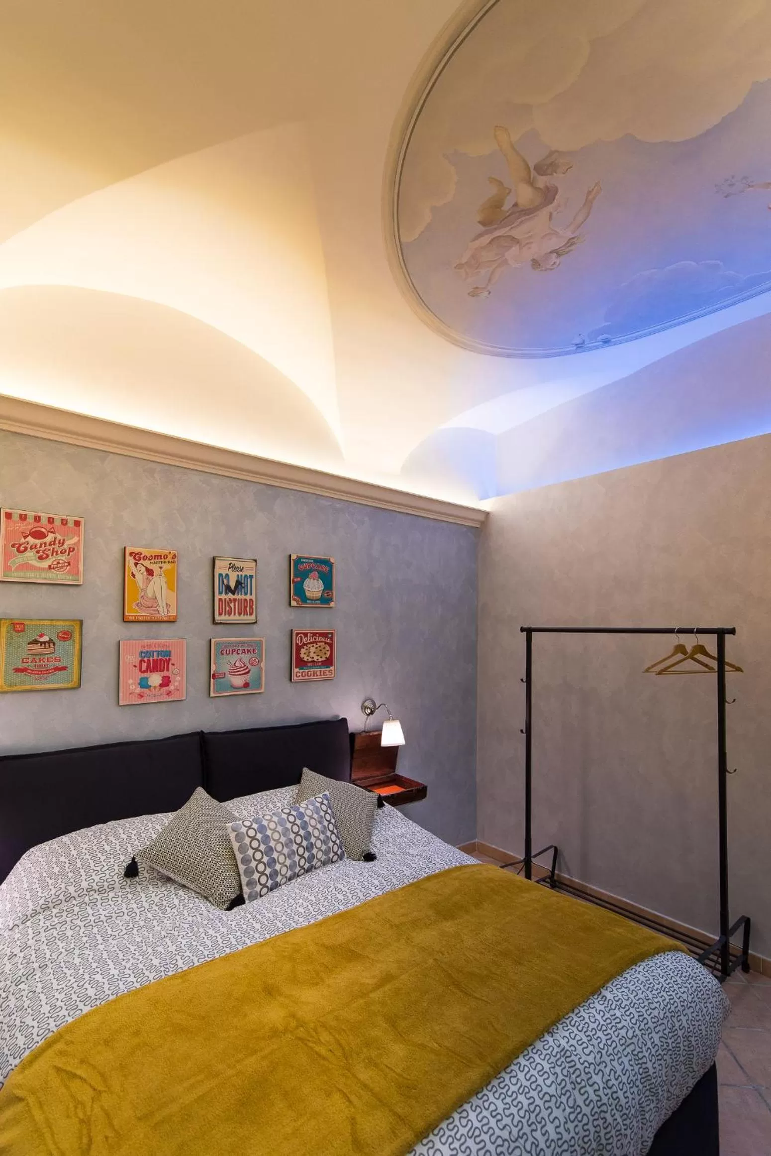 Photo of the whole room, Bed in B&B Arco Di Gallieno