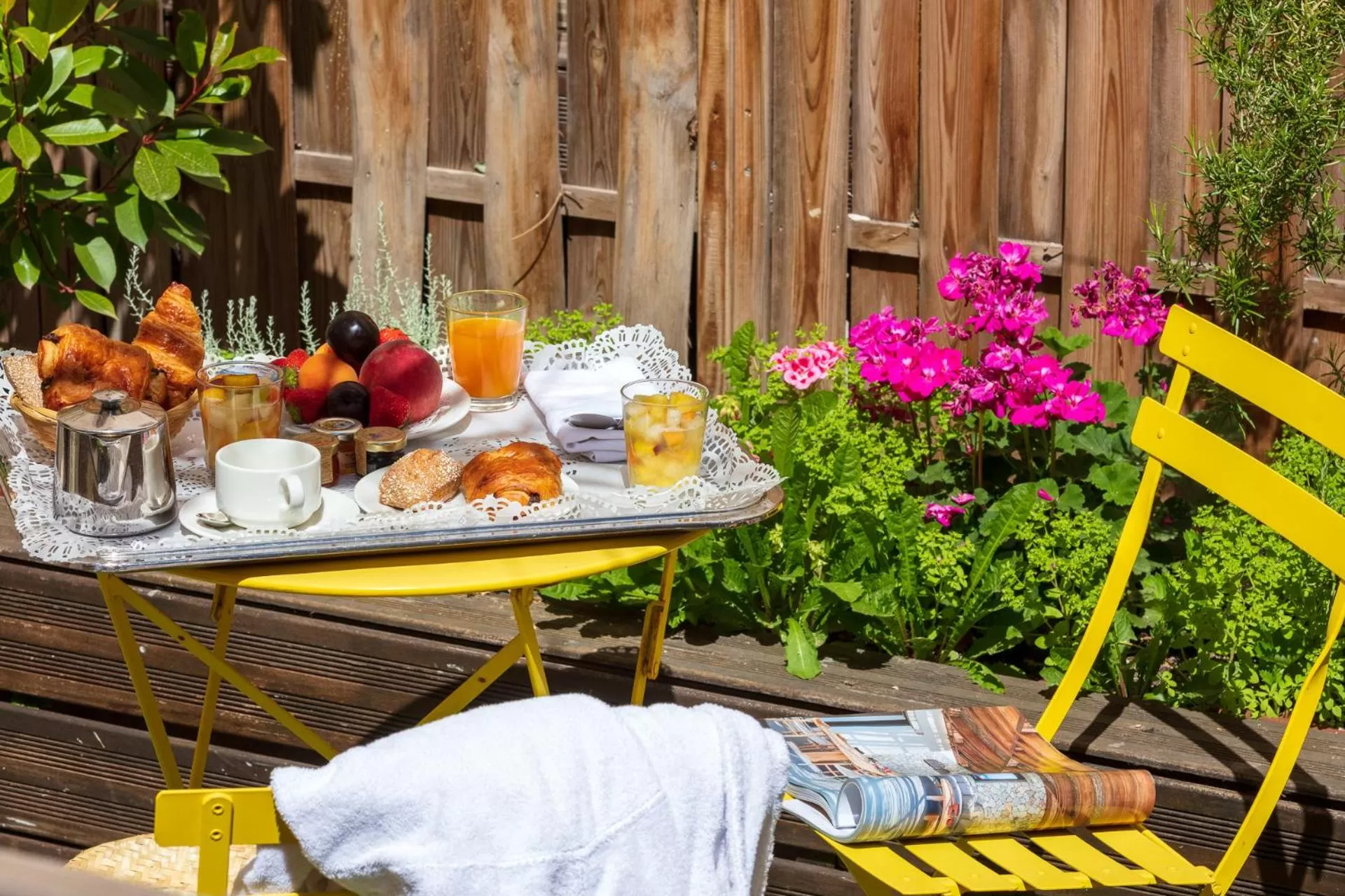 Breakfast in Hotel Beau Rivage