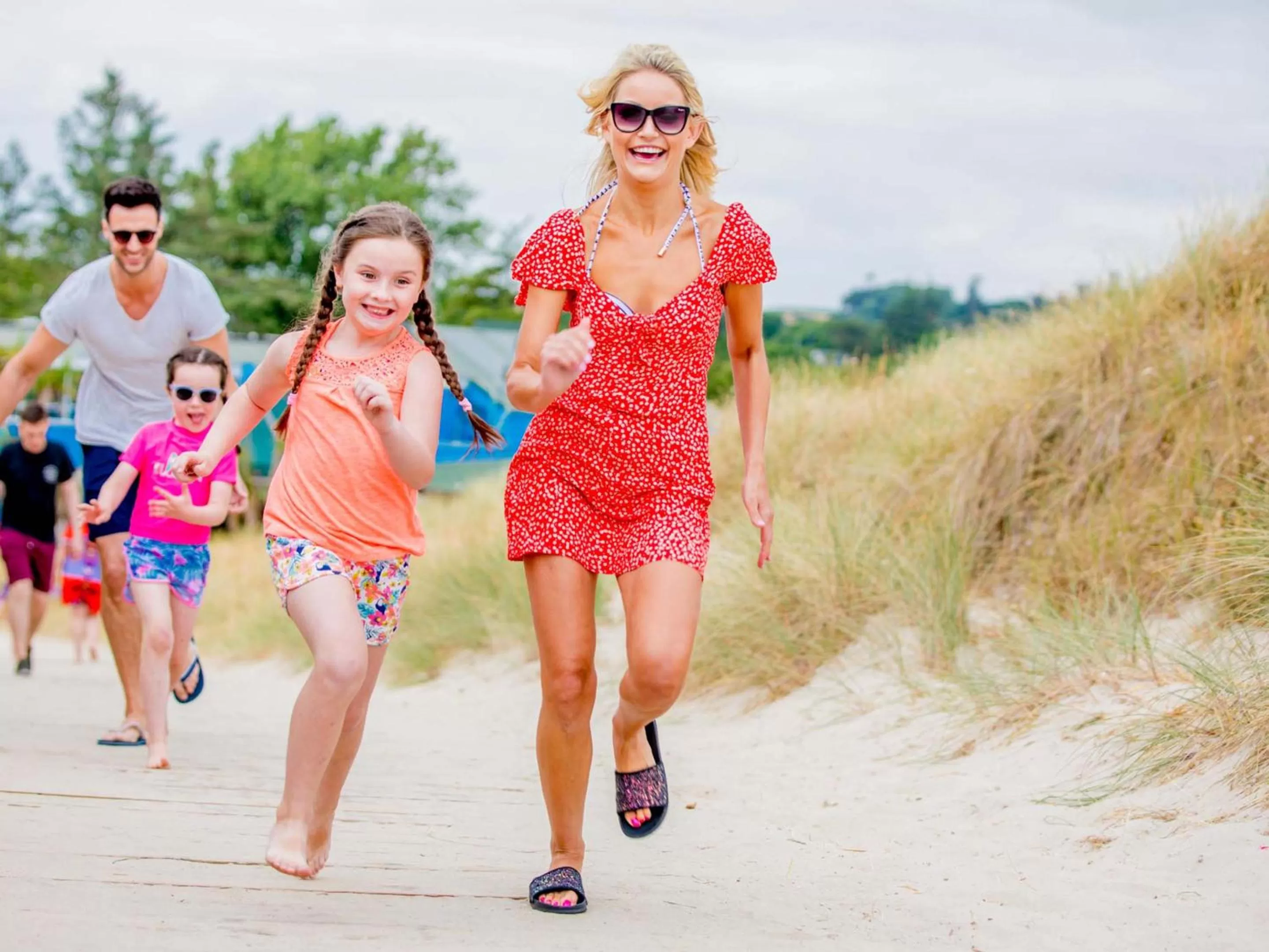 Beach in Riverside Park Hotel