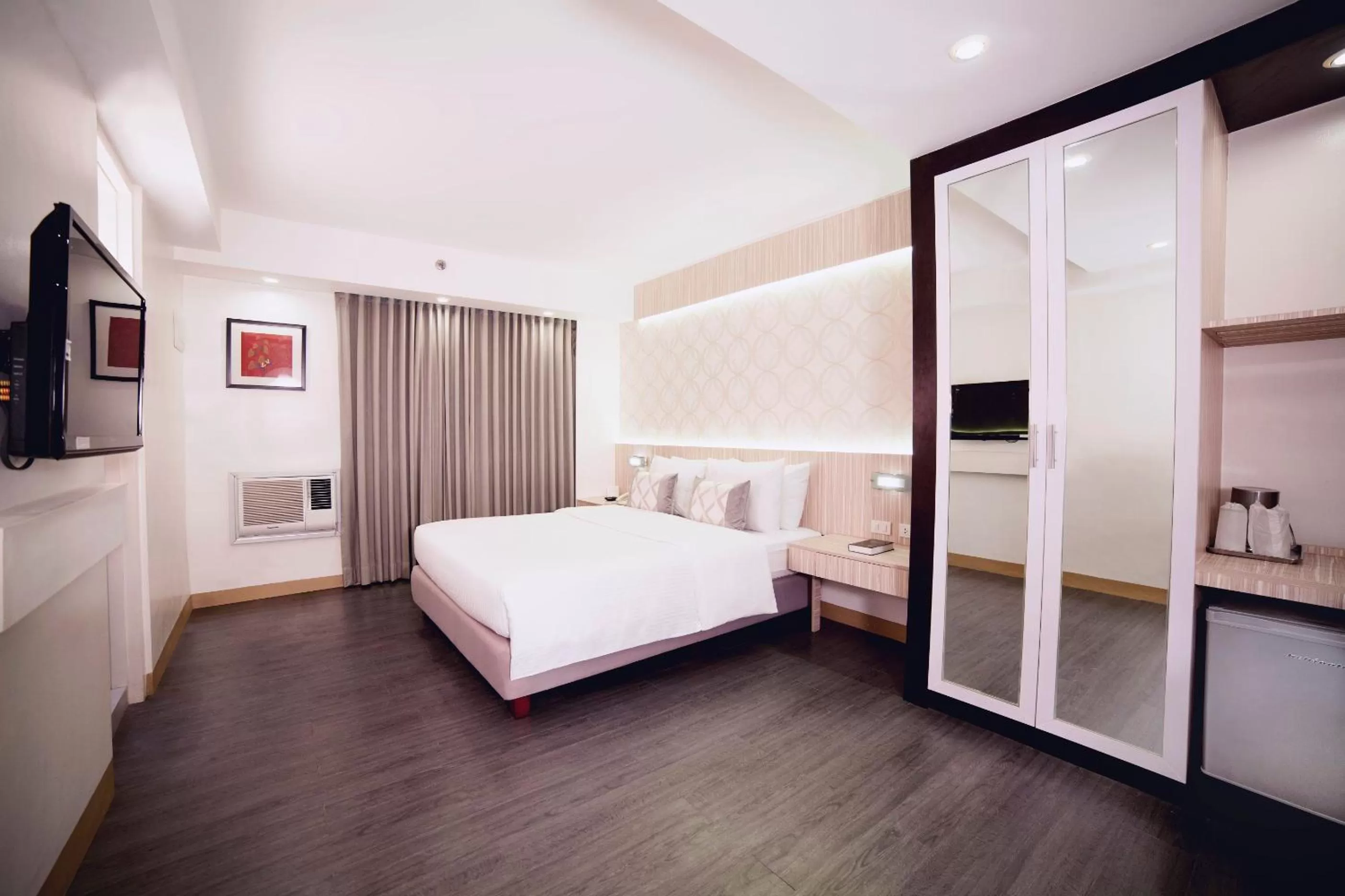 Bedroom, Bed in The Charter House