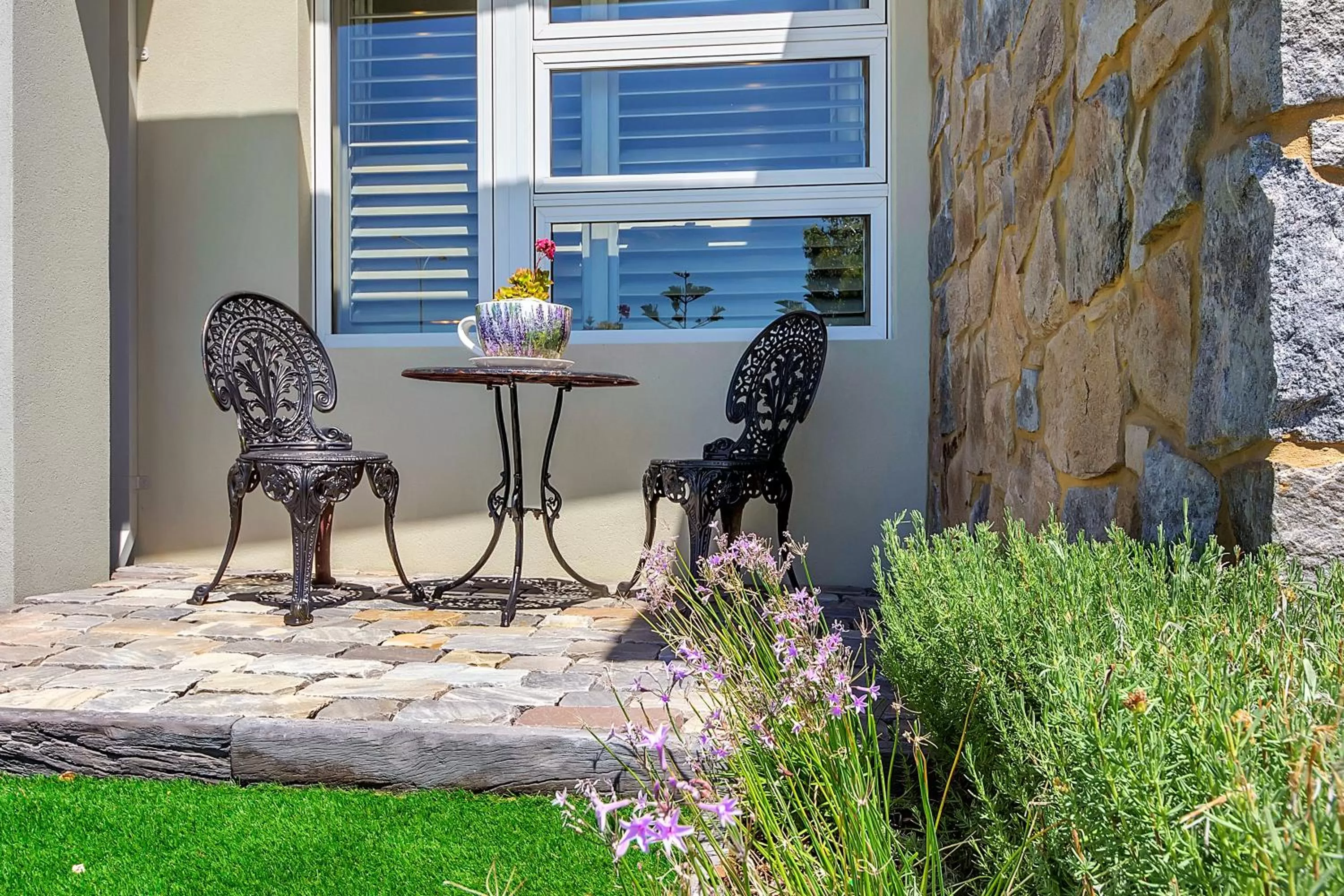 Patio in Lavender Manor BnB