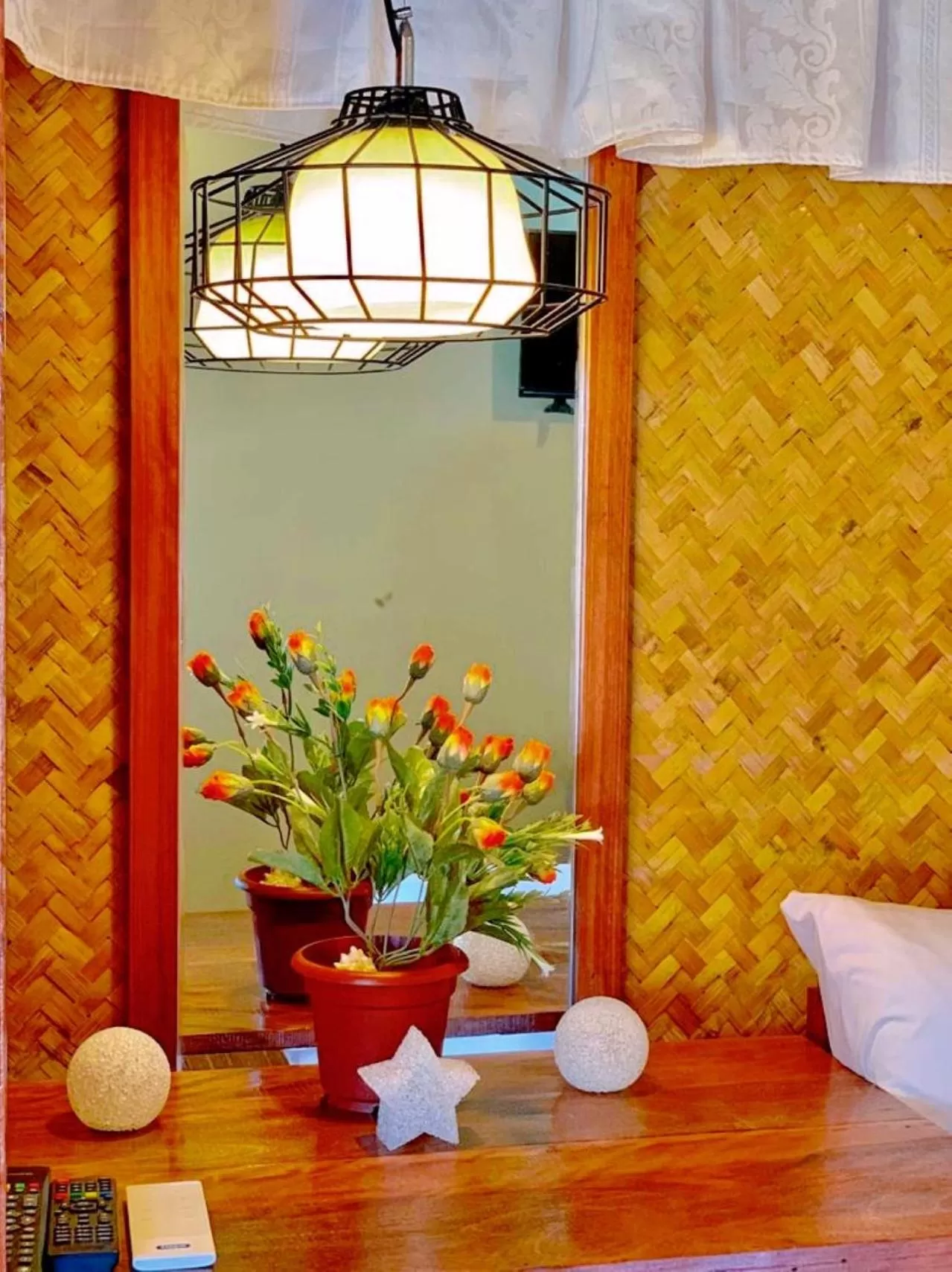 Decorative detail in Peak View Resort