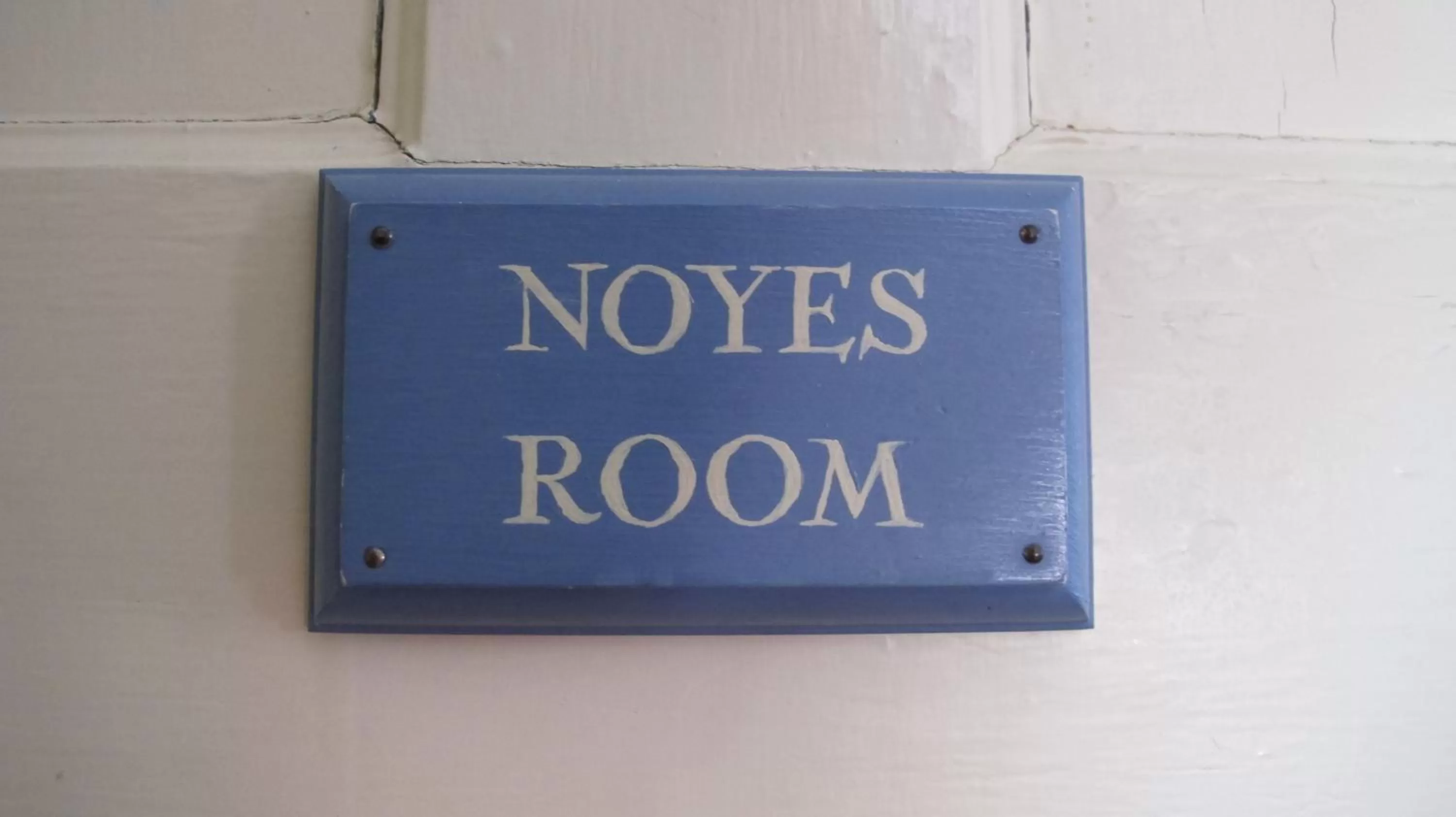 Decorative detail in Clark Currier Inn