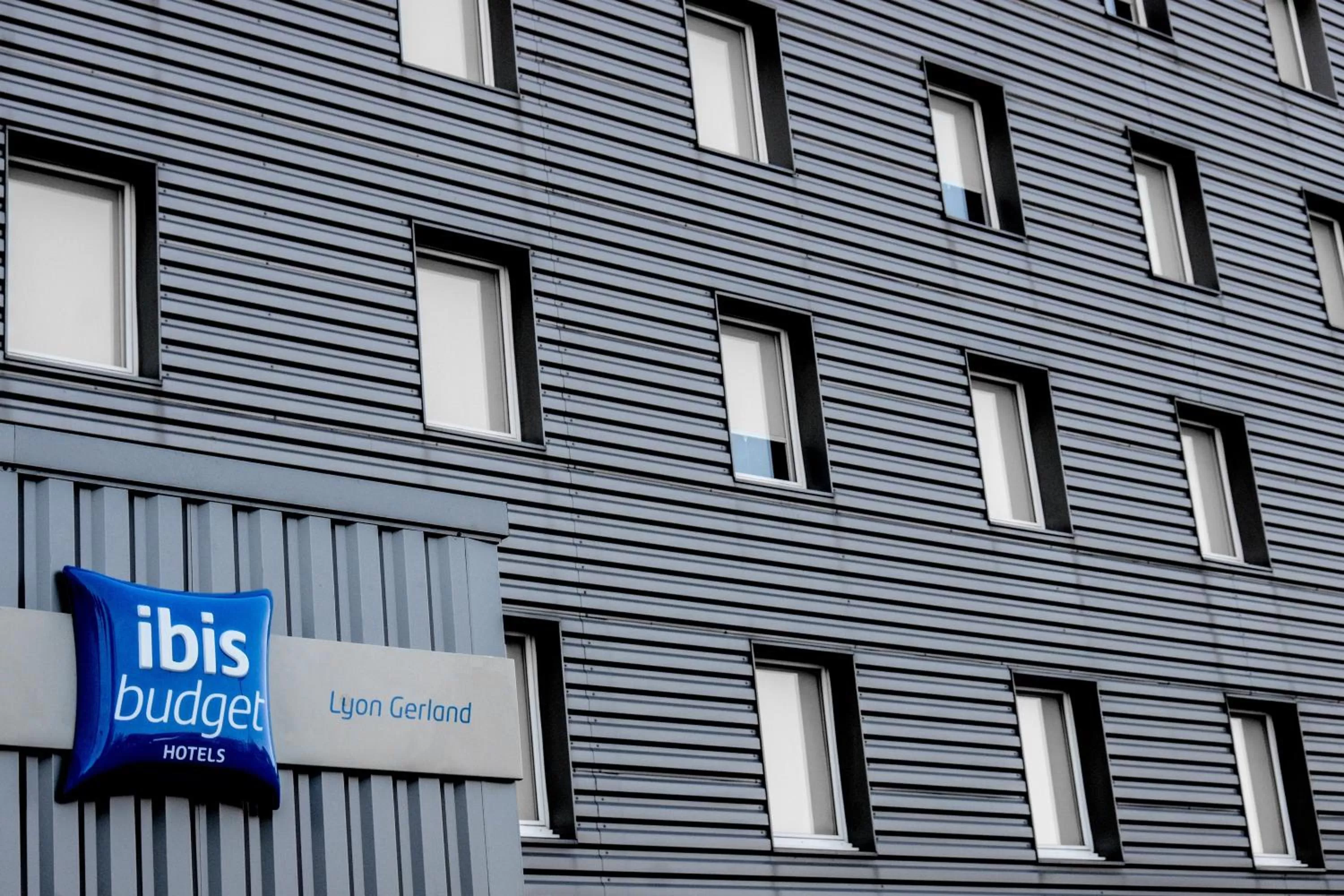 Facade/entrance in ibis budget Lyon Gerland