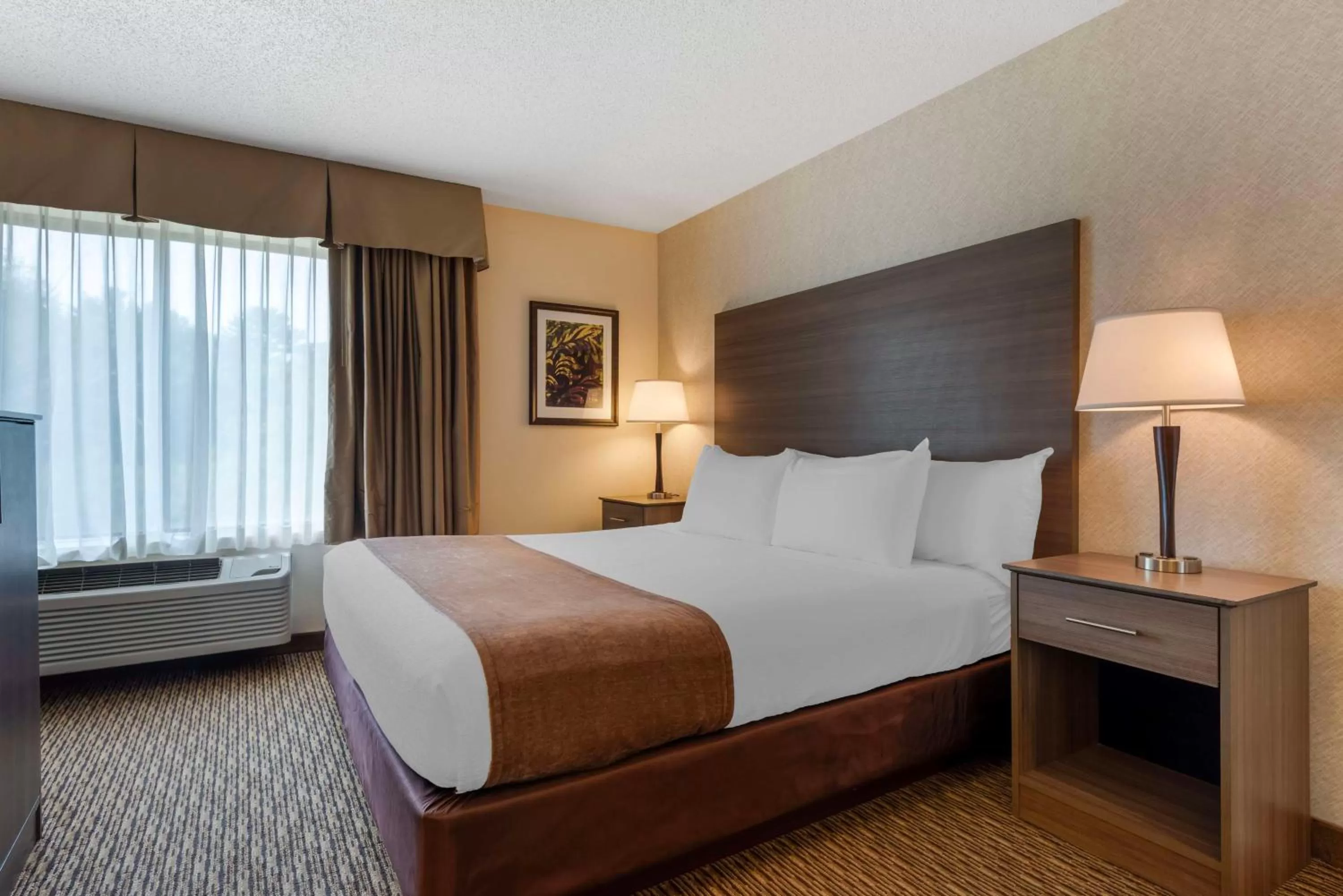 Bedroom in Best Western Spooner Riverplace