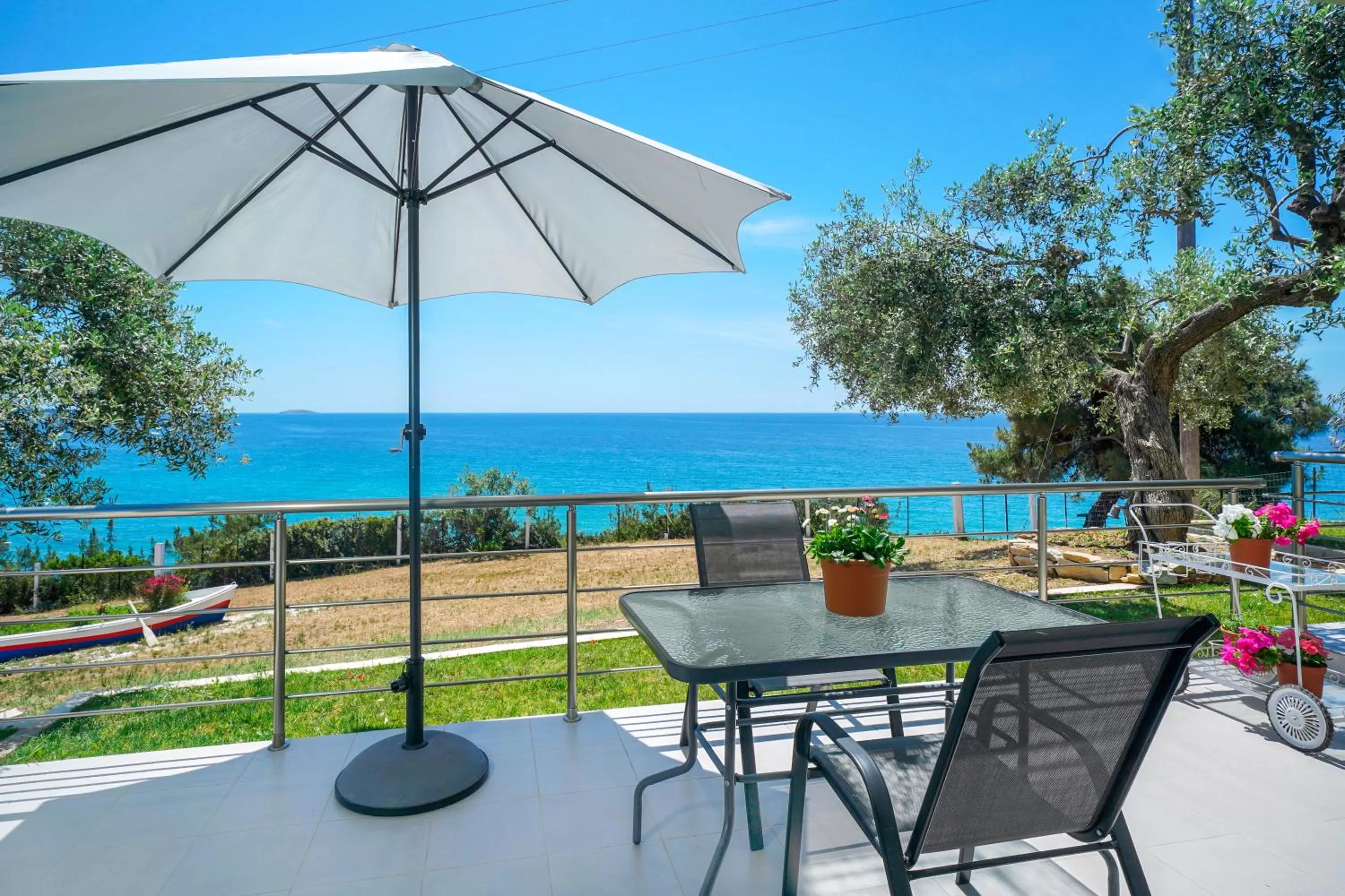 Balcony/Terrace in Endless View Villa