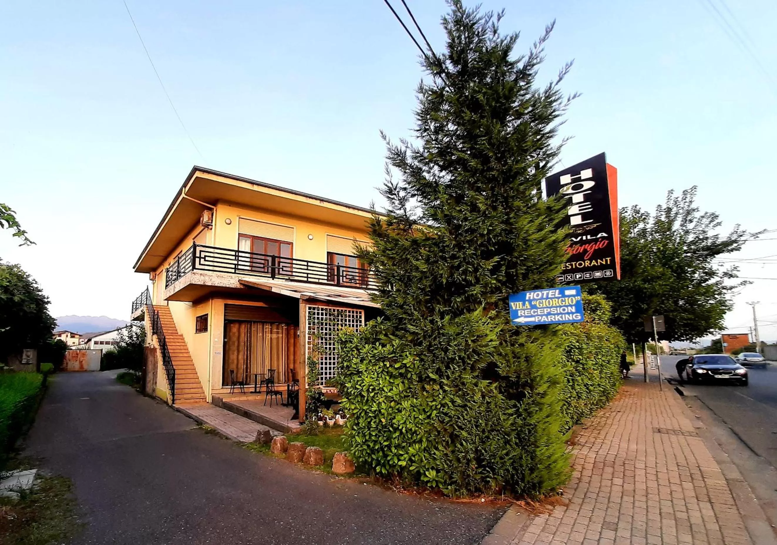 Property Building in Hotel Vila Giorgio