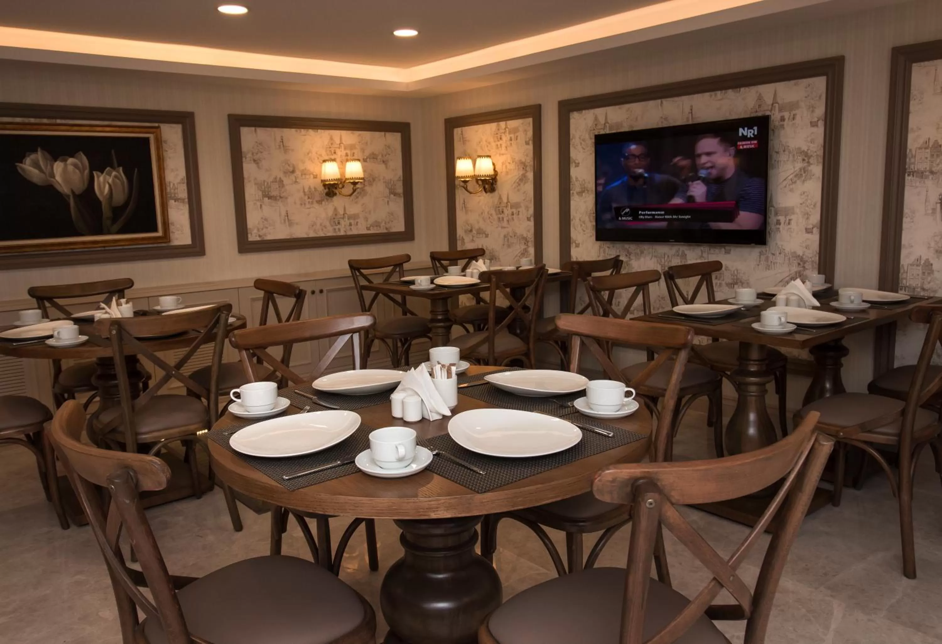 Buffet breakfast in Istanbul Town Hotel