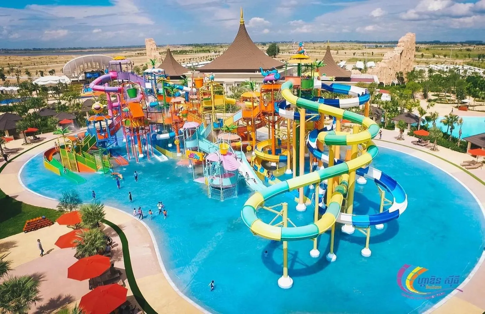 Aqua park, Water Park in Garden City Hotel