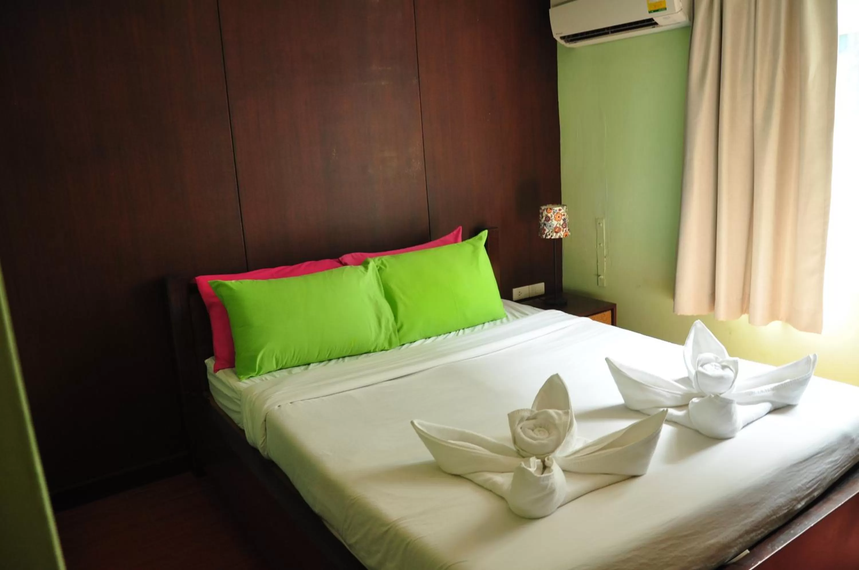 Day, Bed in Sabye Bangkok