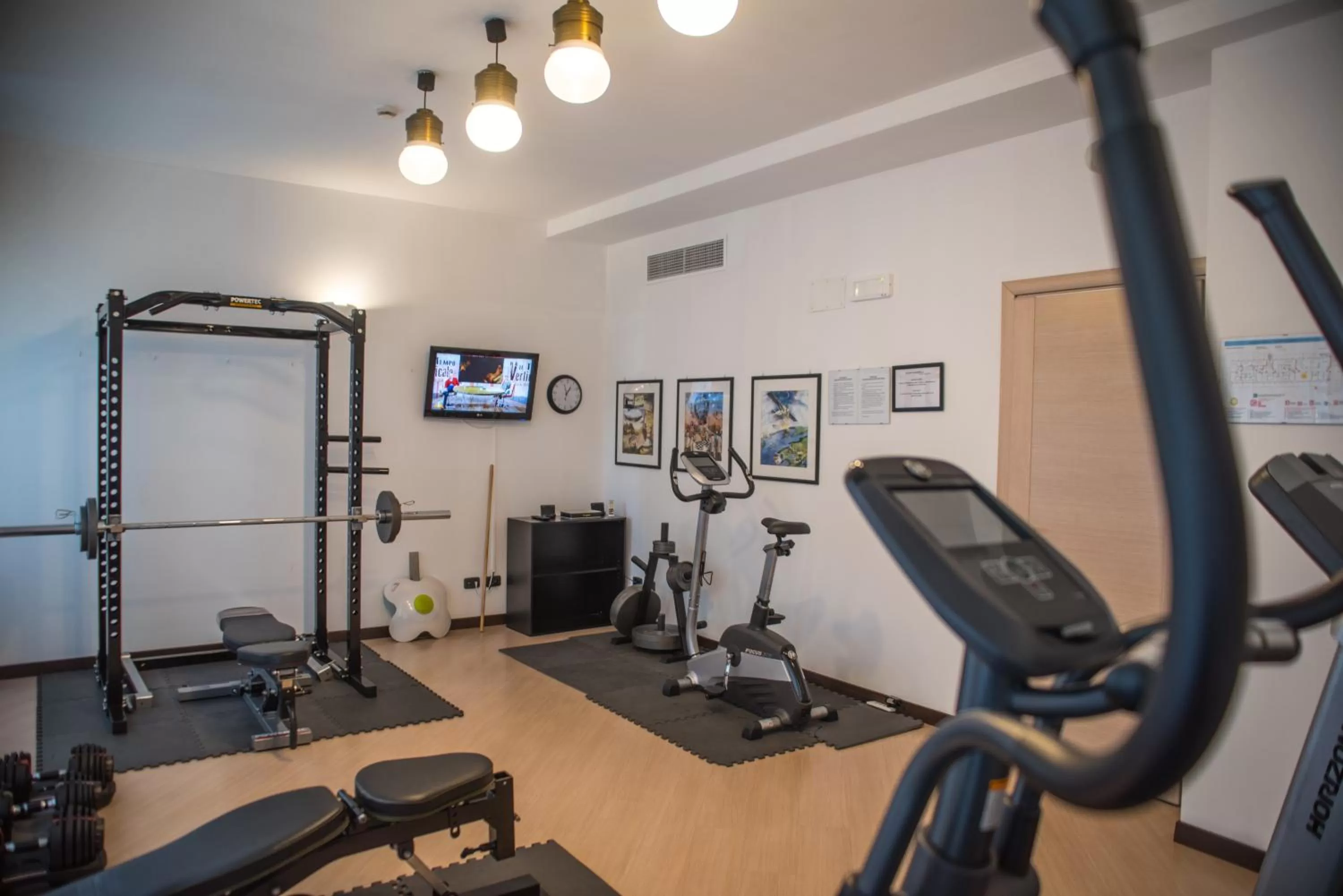TV and multimedia, Fitness Center/Facilities in Corvetto Residence Porto Di Mare