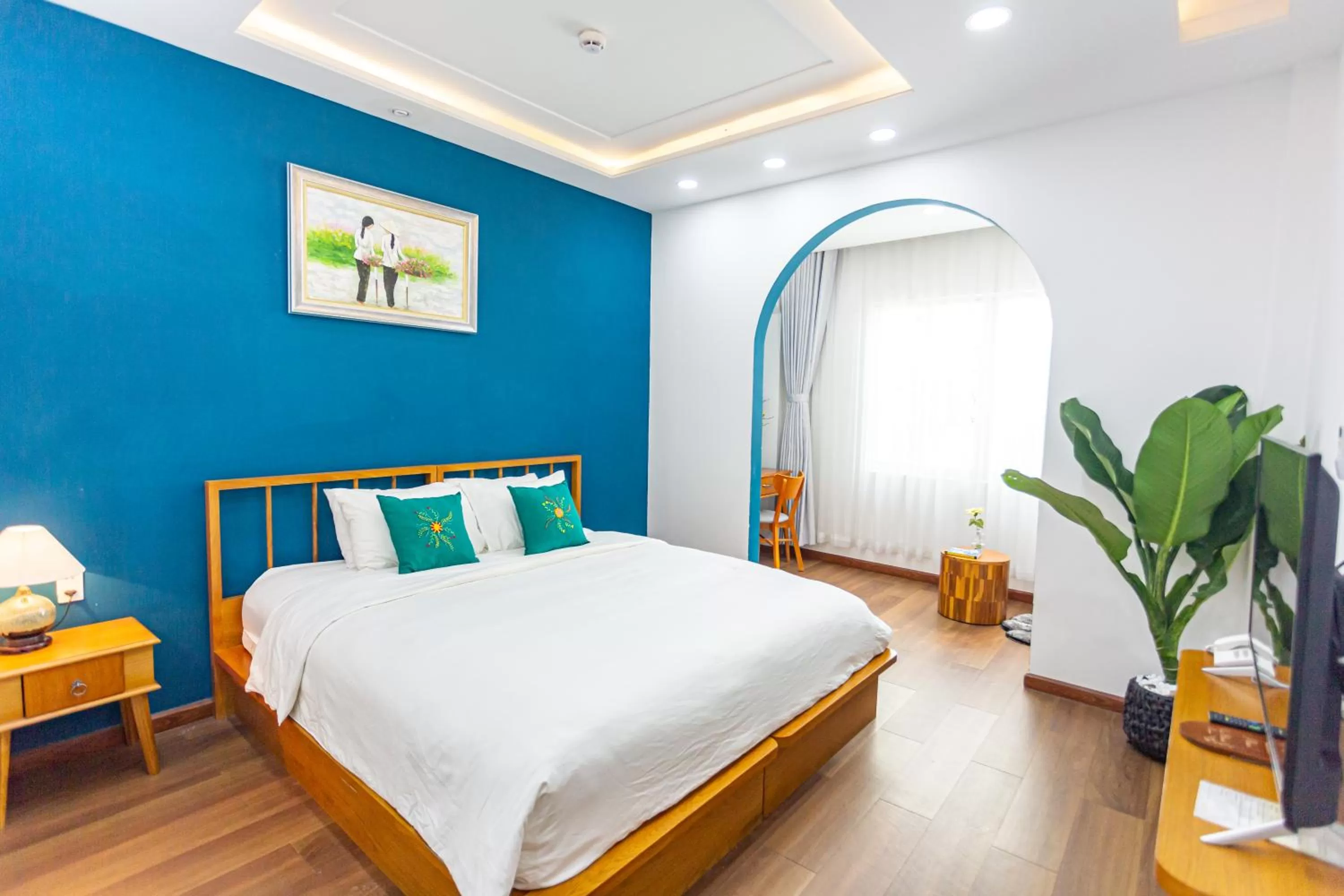 Photo of the whole room, Bed in Chez Mimosa Local - Free Laundry