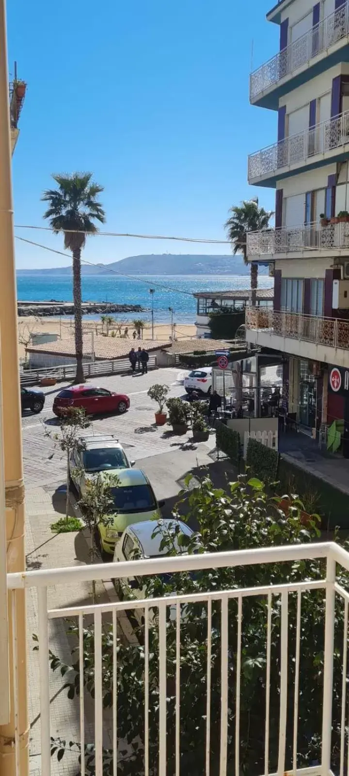 Deluxe Double Room with Balcony and Sea View in LA NUOVA HERA Deluxe Double Room with Balcony and Sea View in LA NUOVA HERA