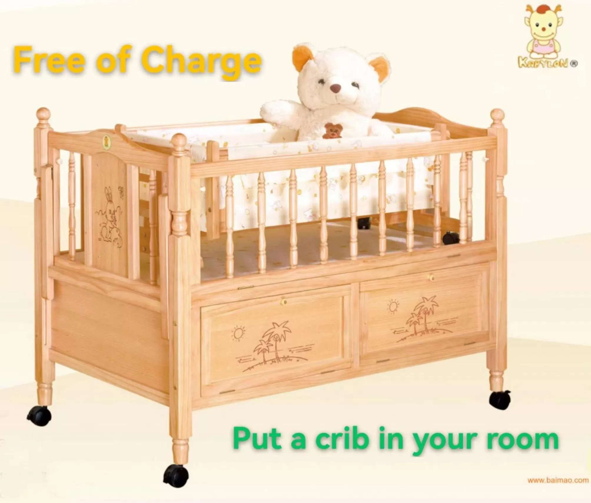 cot, Bed in Wenjun Courtyard Hotel---3mins walk from Tonghuimen metro station ,next to People`s Park, fluent English service ,travel agency