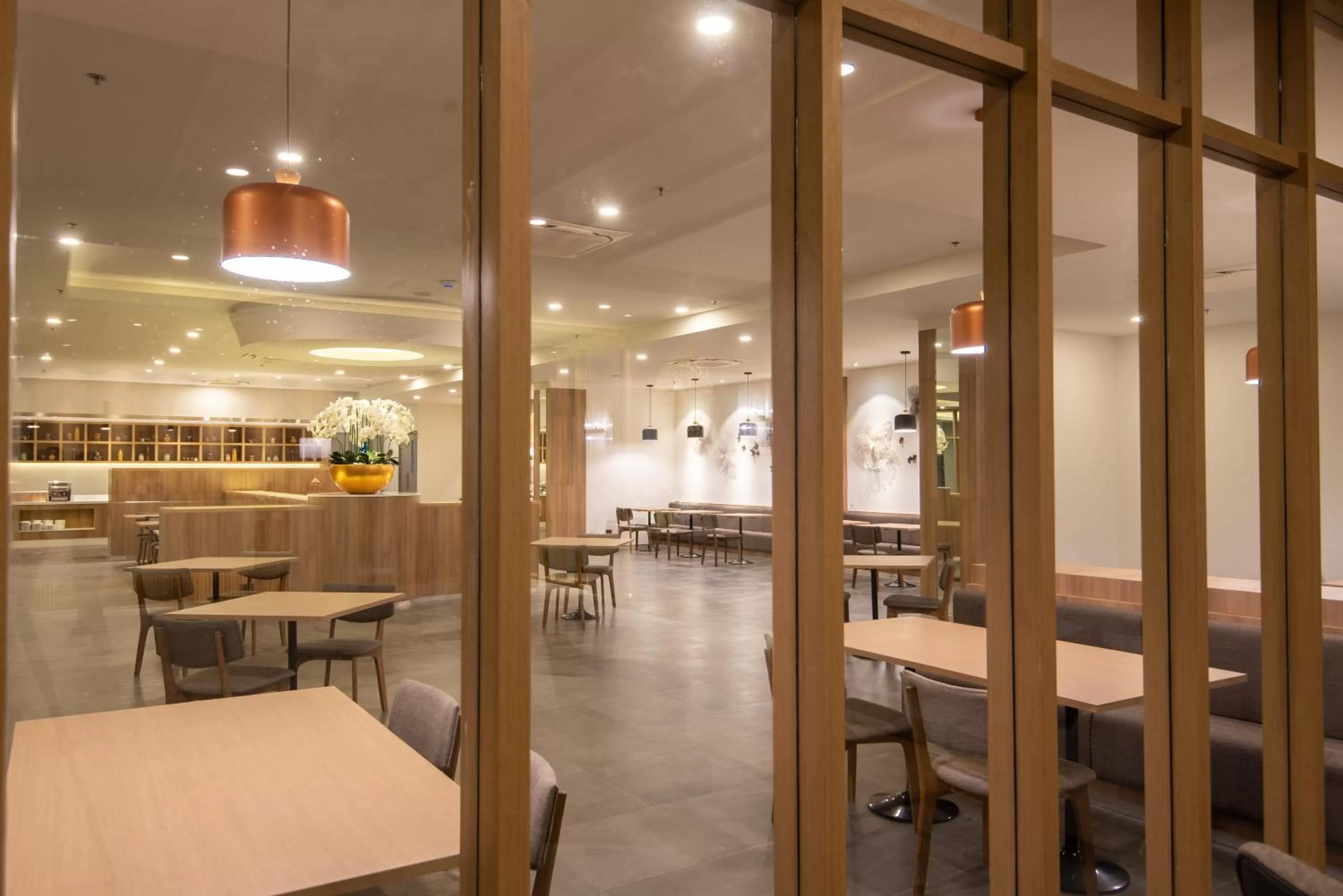 Restaurant/places to eat in Madison Bangkok Hotel