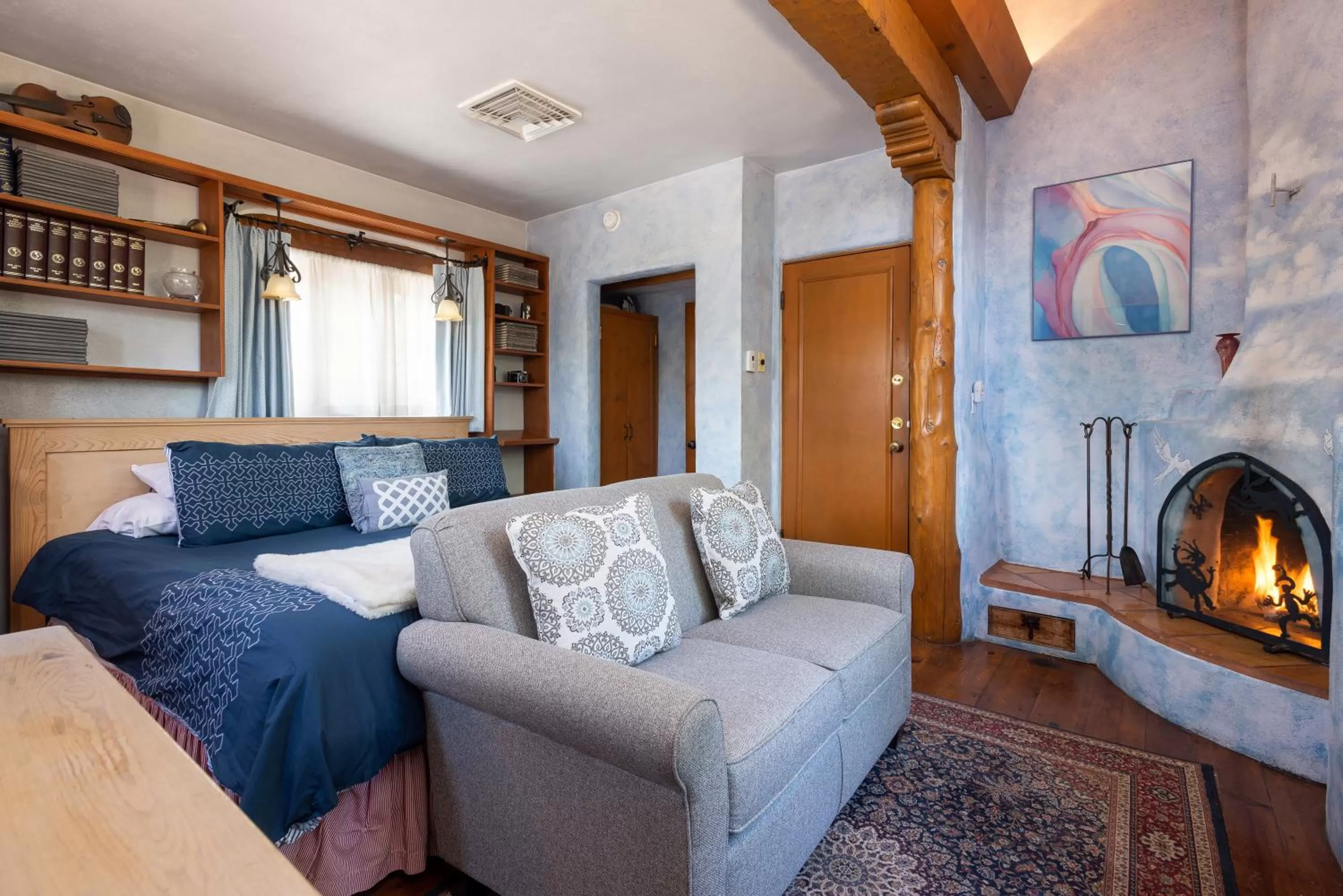 King Room with Balcony in Inn on La Loma Plaza