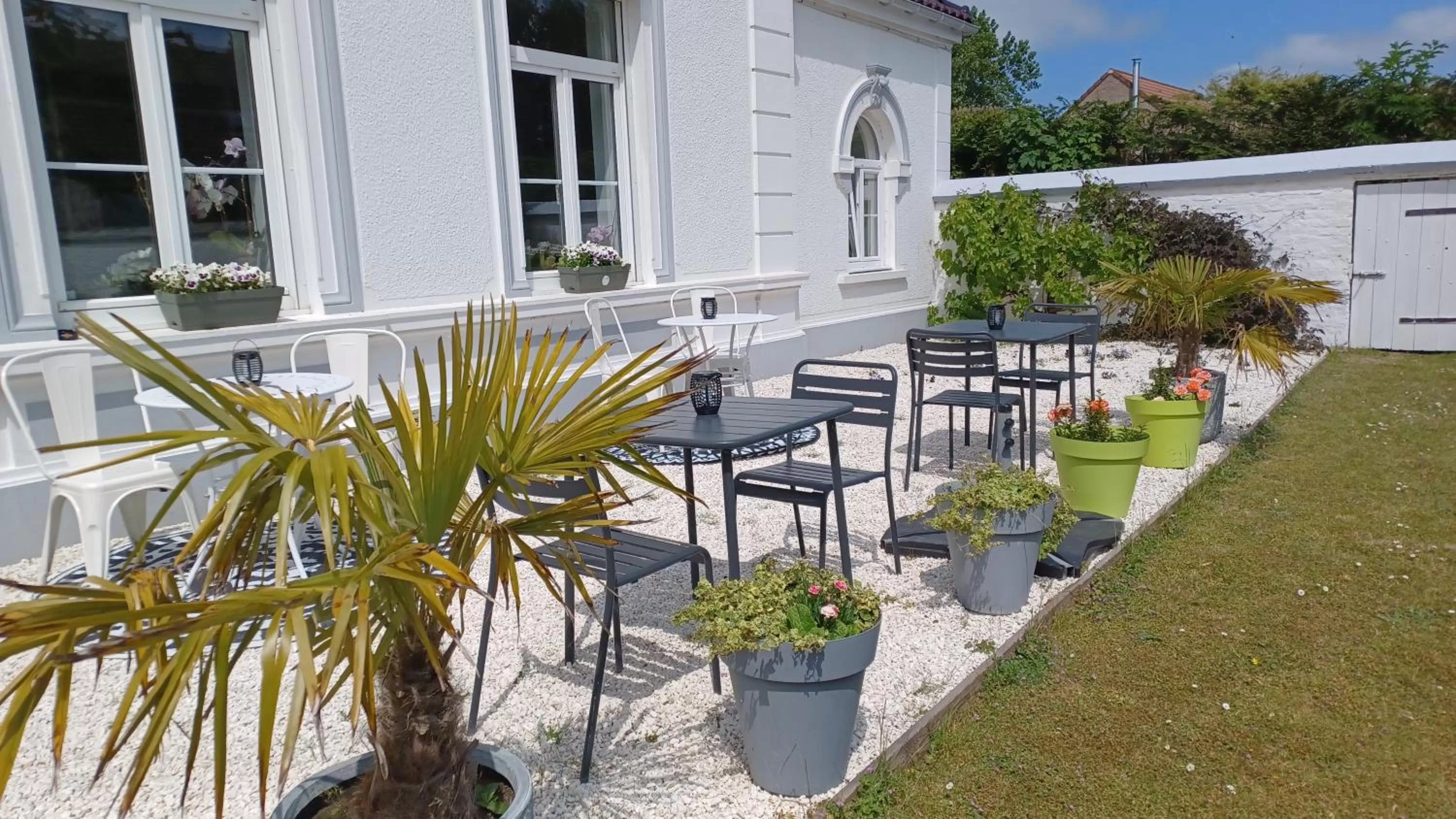 Patio in La Carte Postale