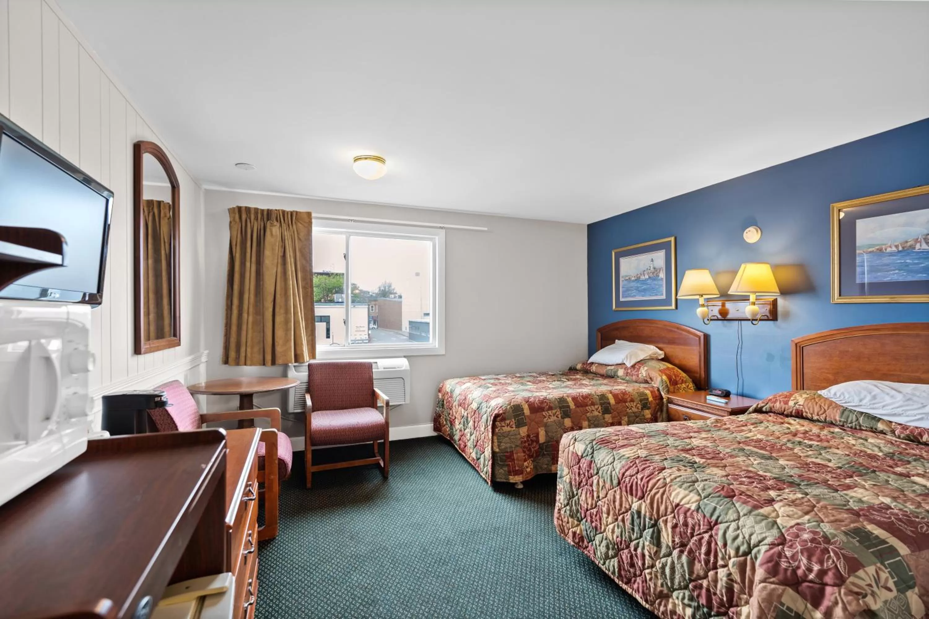 Superior Double Room in Trade Winds Inn