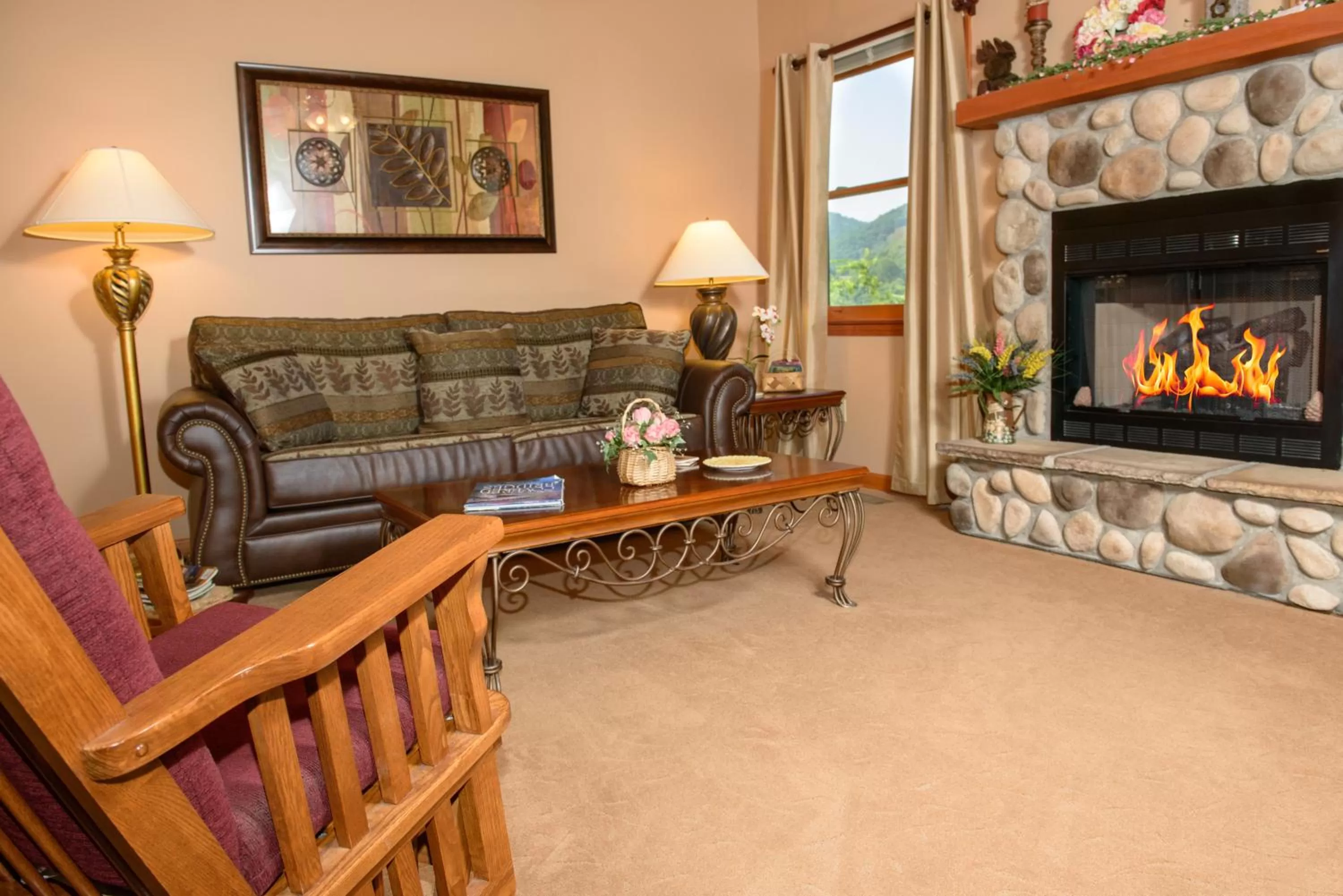 Seating Area in Berry Springs Lodge